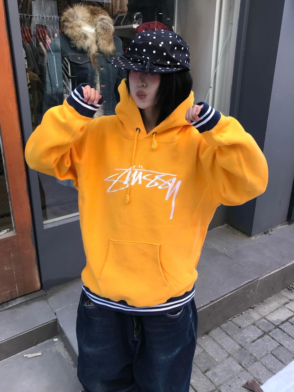 Stussy X Champion Collaboration Hoodie 상품이미지3