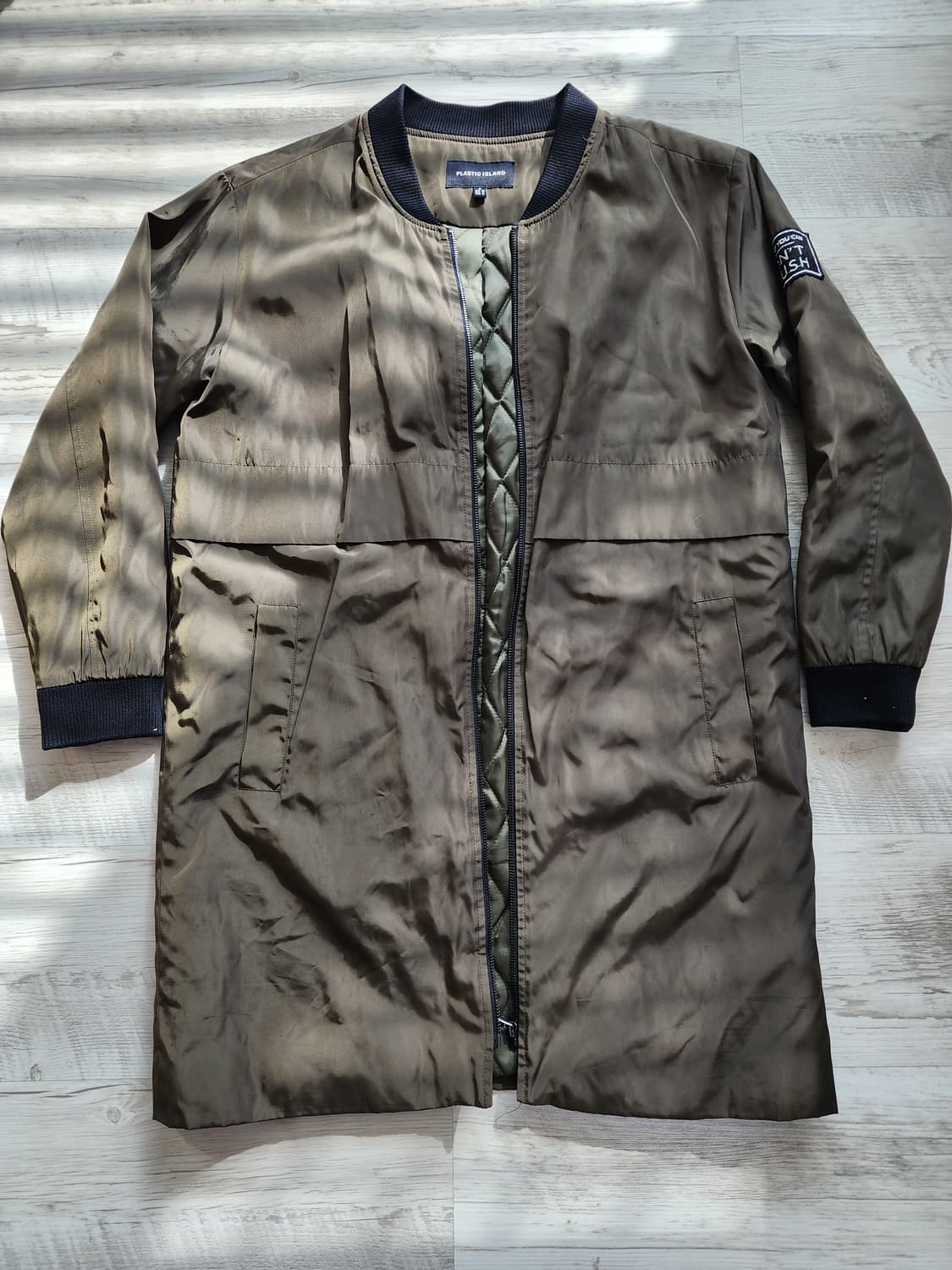 플라스틱아일랜드 경량 롱 패딩 팜. M(66)사이즈 여성 점퍼 자켓 상품이미지1