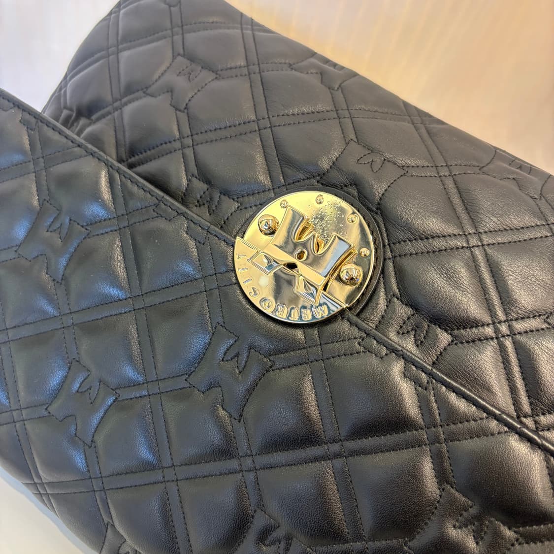 정품 메트로시티 퀄팅 숄더백     상품이미지6