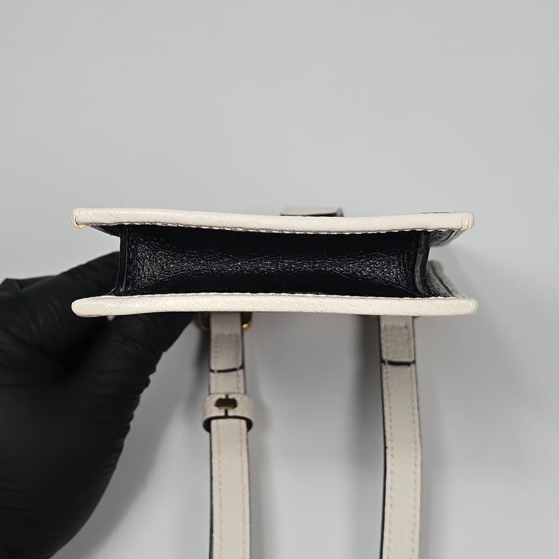 구찌 X 아디다스 폰 케이스 미니백 상품이미지6