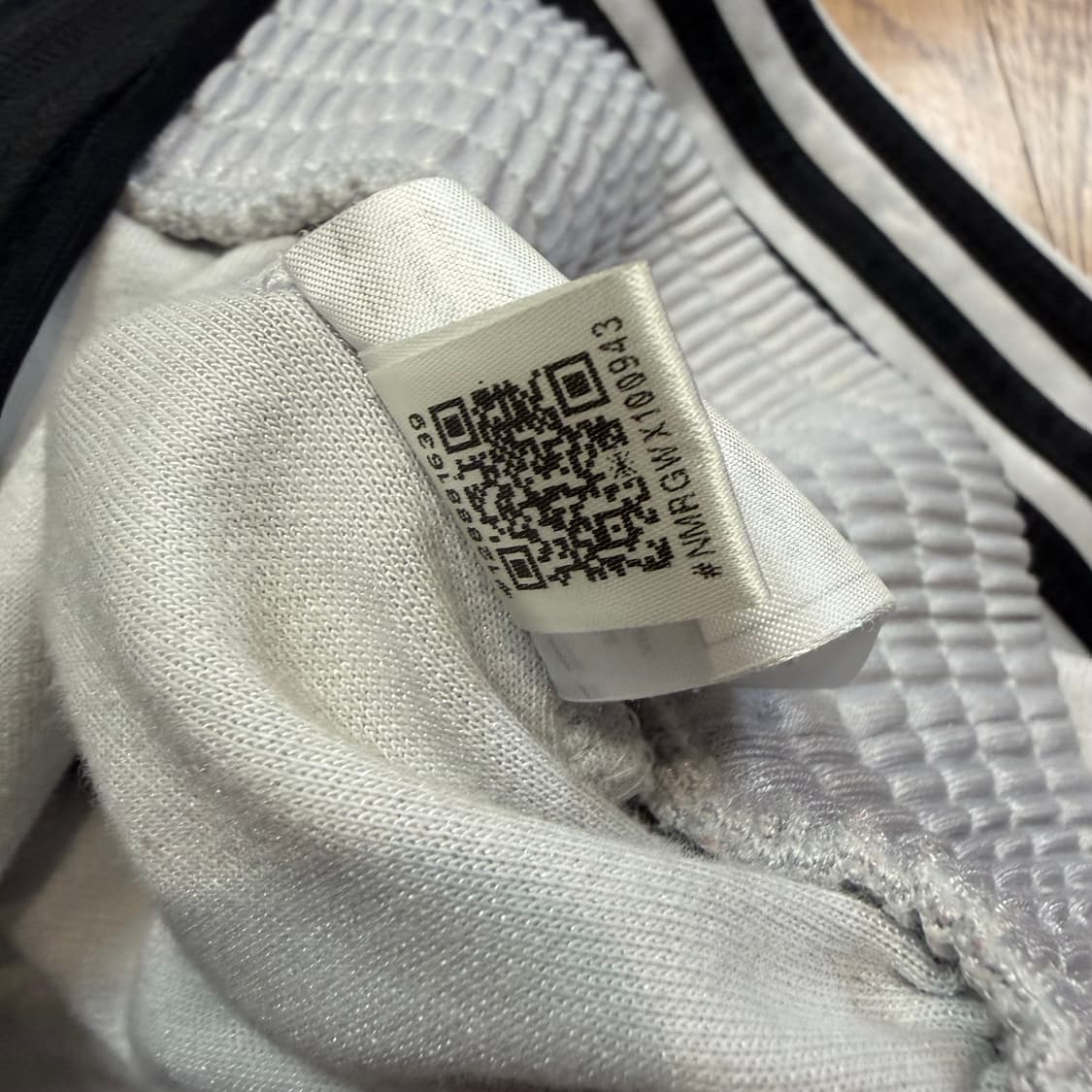 아디다스(W) 아디컬러 클래식 하이샤인 크롭 져지 상품이미지6