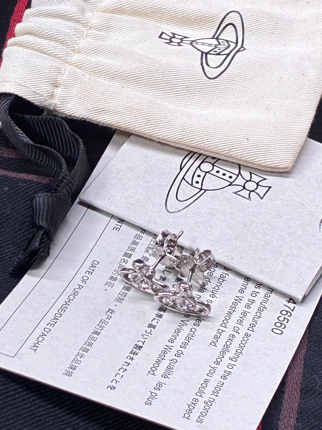 비비안 웨스트우드 나노 솔리테르 이어링 실버 상품이미지3