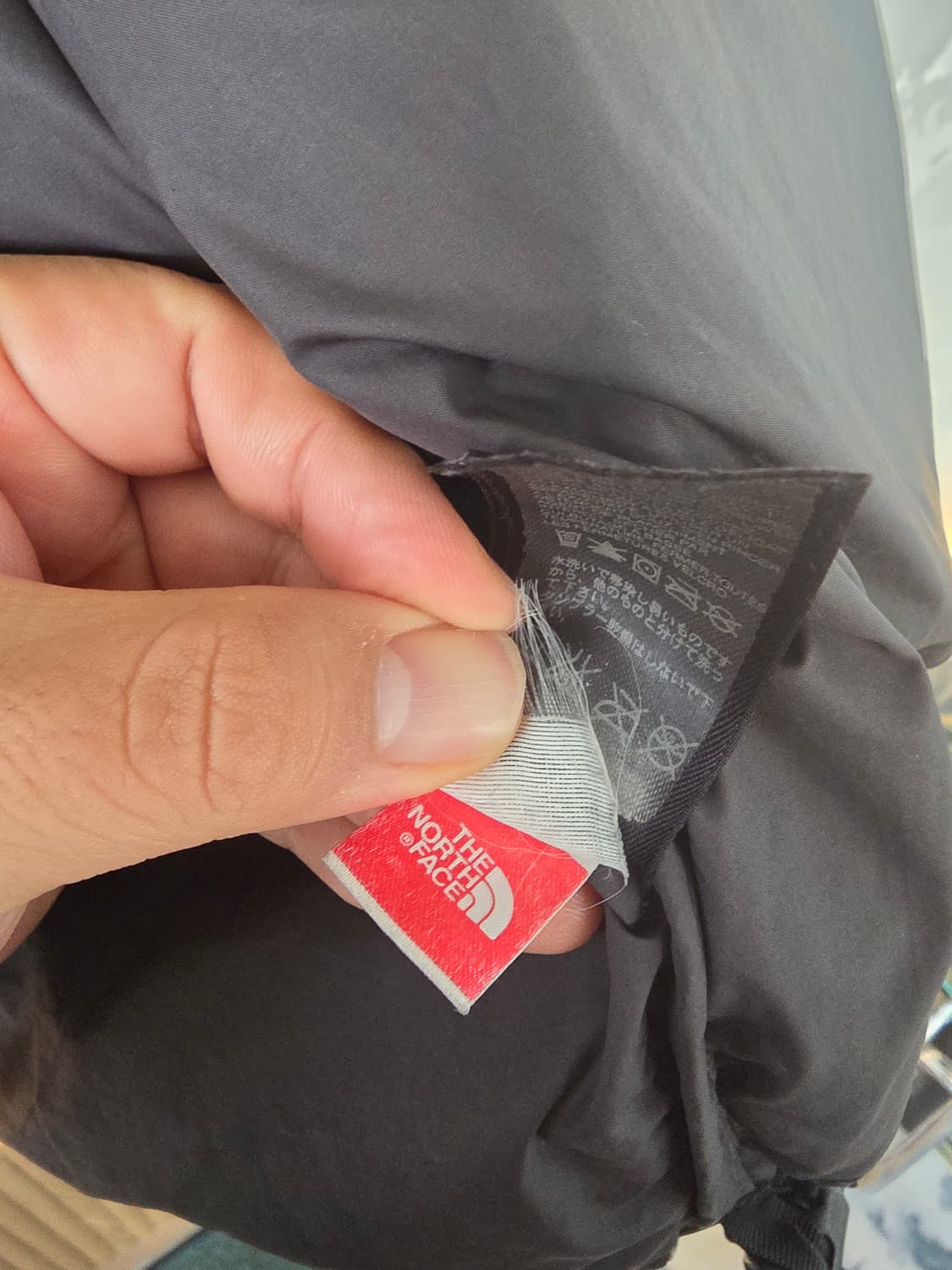 노스페이스 눕시 700 패딩 실측95-100 상품이미지6