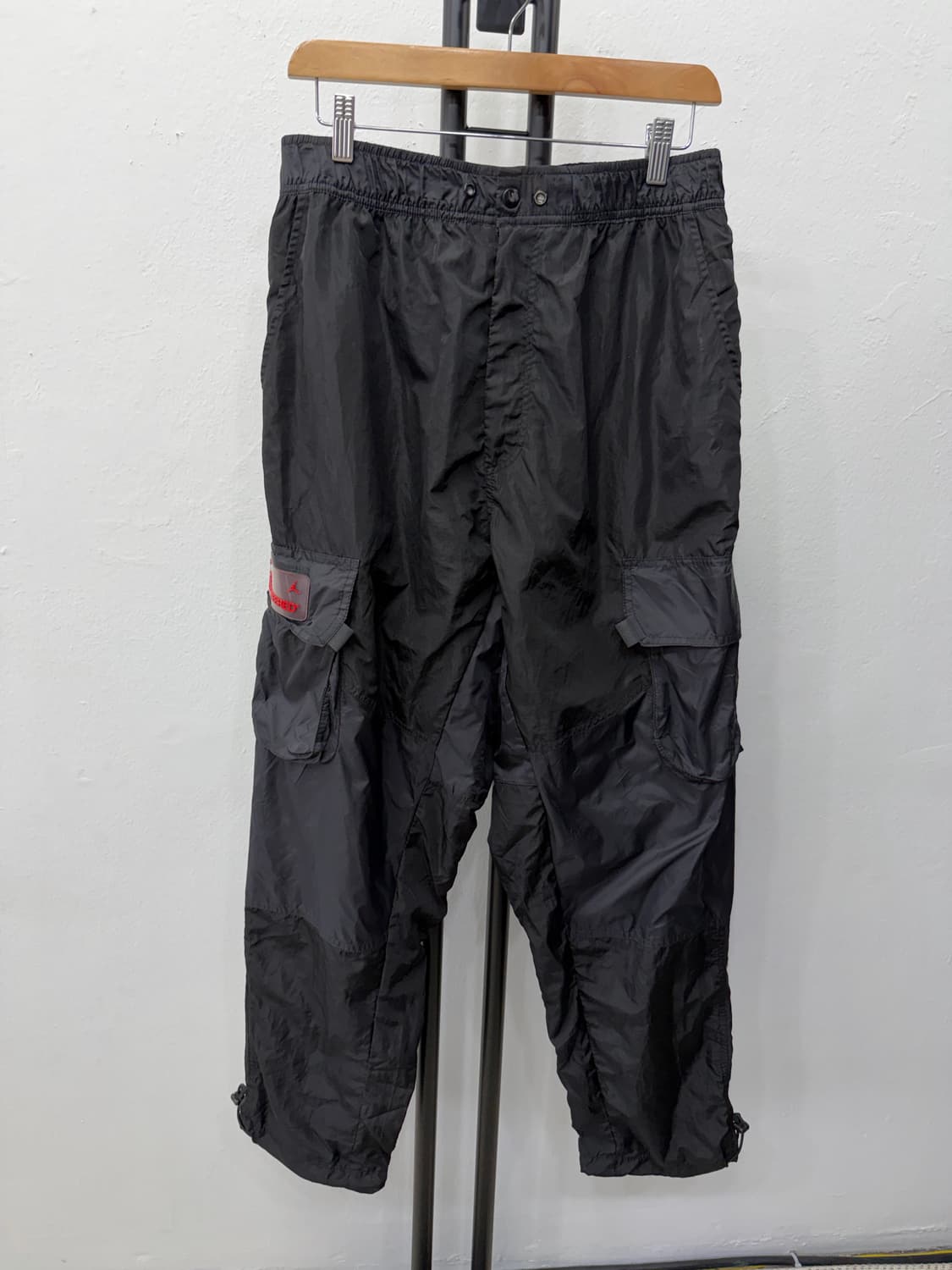 정품) 나이키 조던 블랙 카고 나일론 팬츠 XXL 상품이미지1