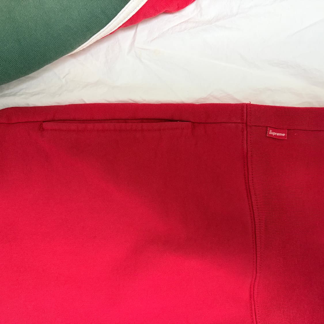 슈프림 투톤 하프집업 스웻셔츠 맨투맨 그린 레드 상품이미지4