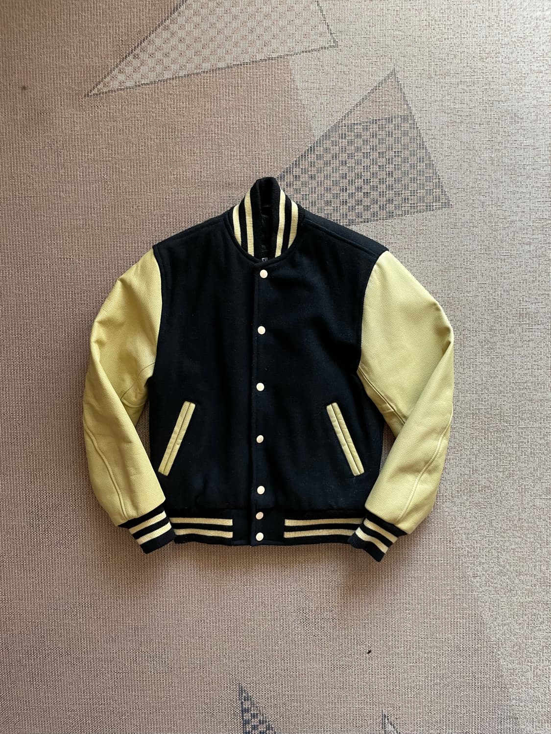 Stewart & Strauss 소가죽 바시티 자켓 상품이미지1