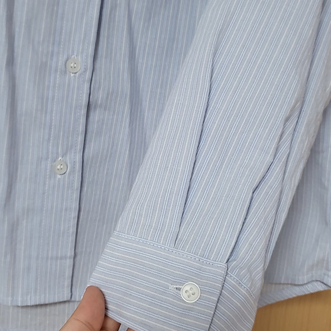 새상품) 업타운홀릭 제작 hour 블루 스트라이프 셔츠 상품이미지10