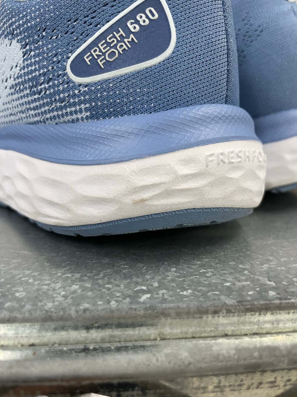 뉴발란스 프레쉬폼 680v7 235 상품이미지10