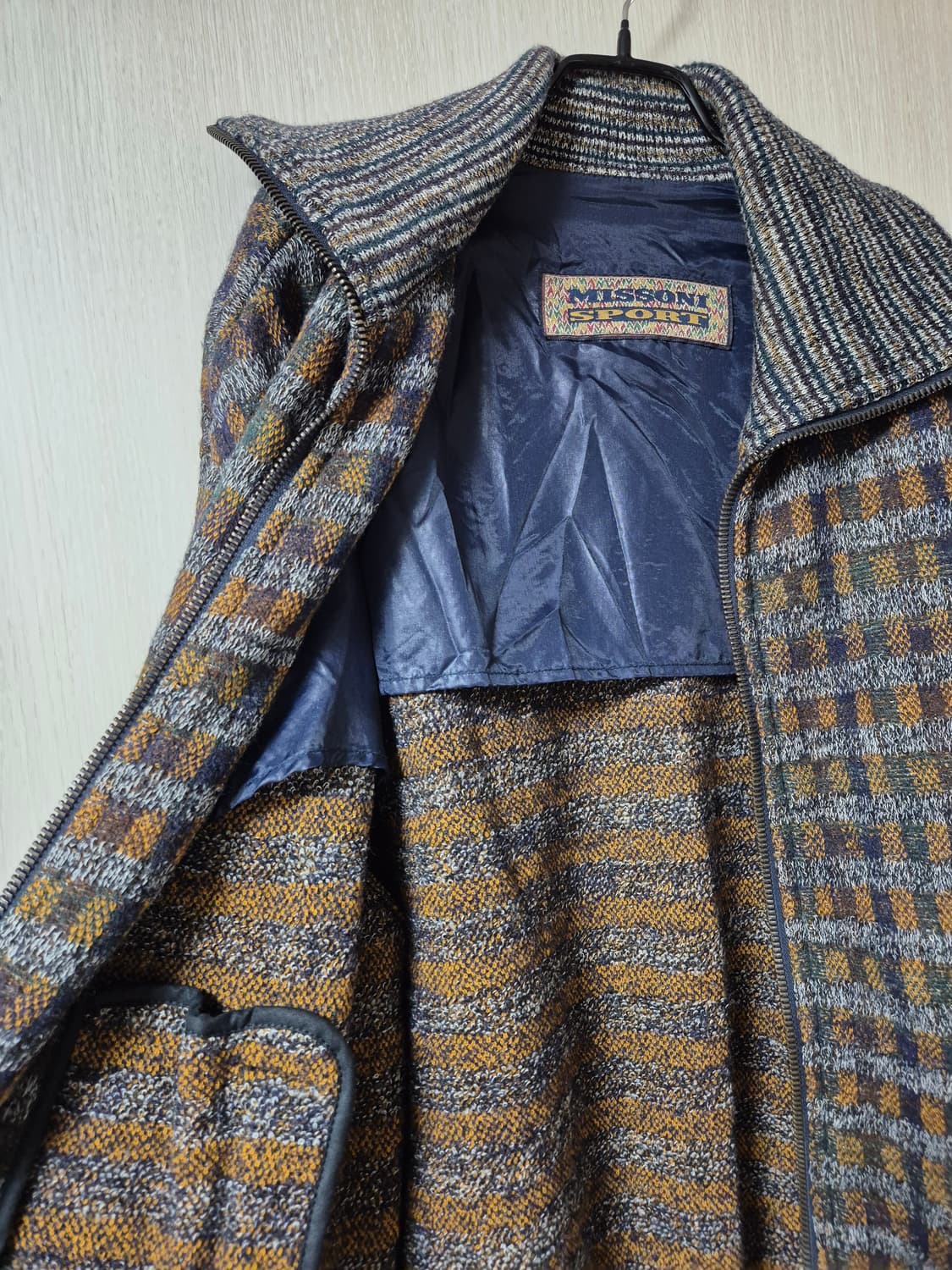 (정품) 미쏘니 스포츠 멀티체크 울 집업 점퍼 자켓 상품이미지7