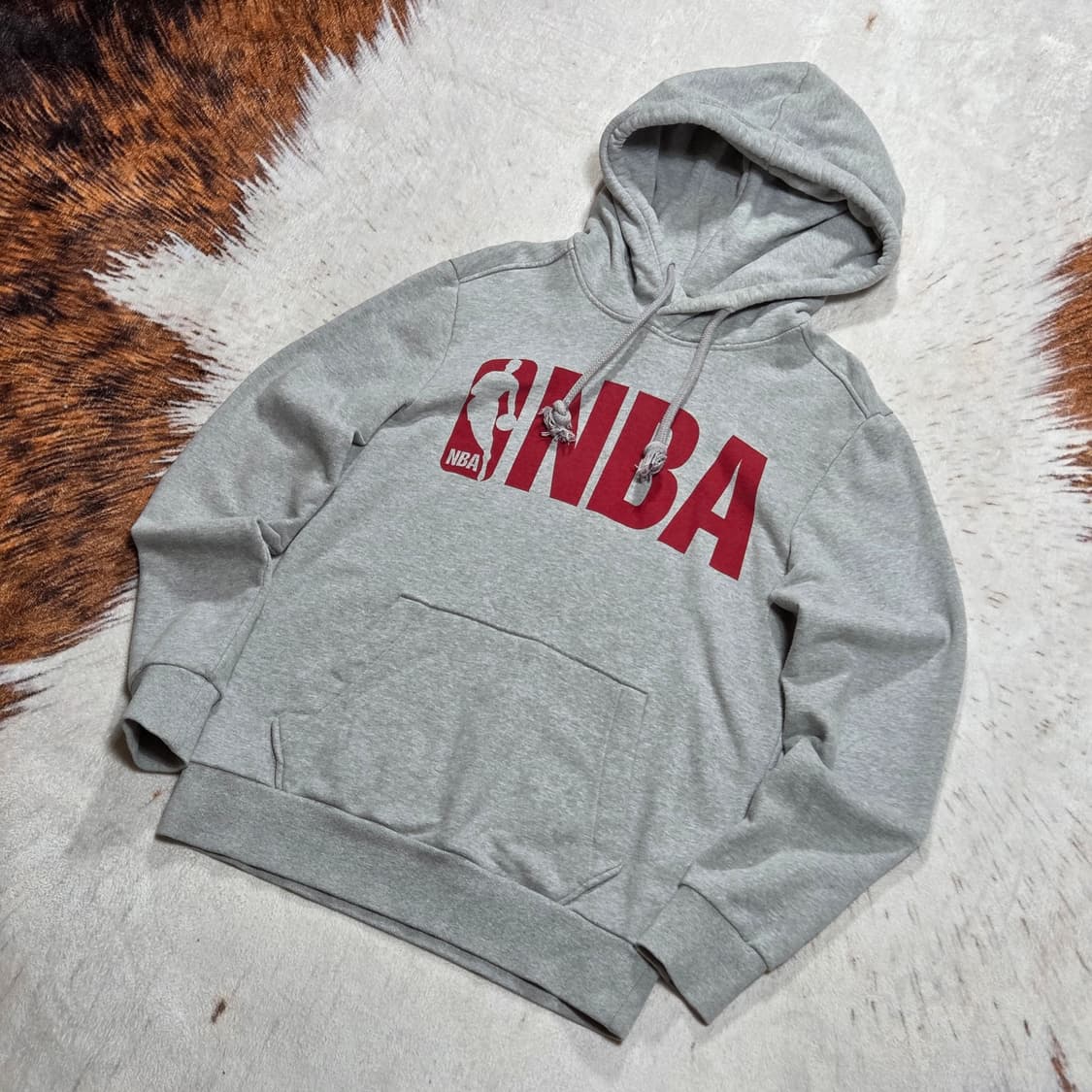 NBA 그레이 로고 후드티 상품이미지1