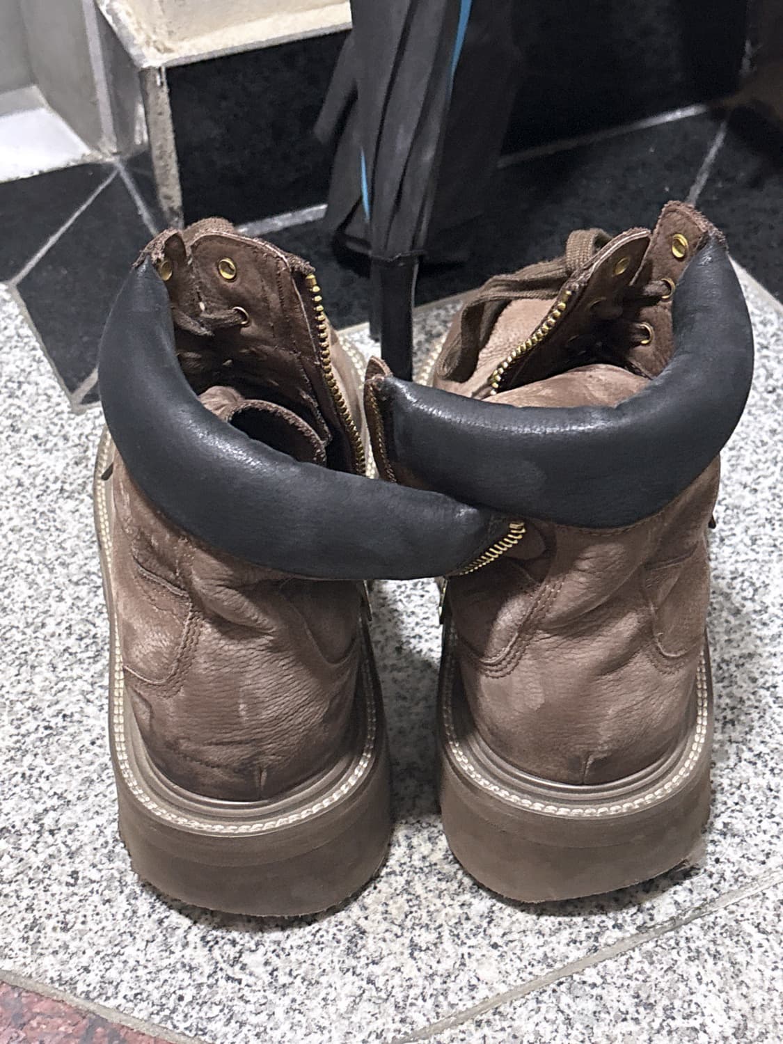 쏘유레슈어 벨루가 에스프레소 브라운 워커 250 상품이미지5