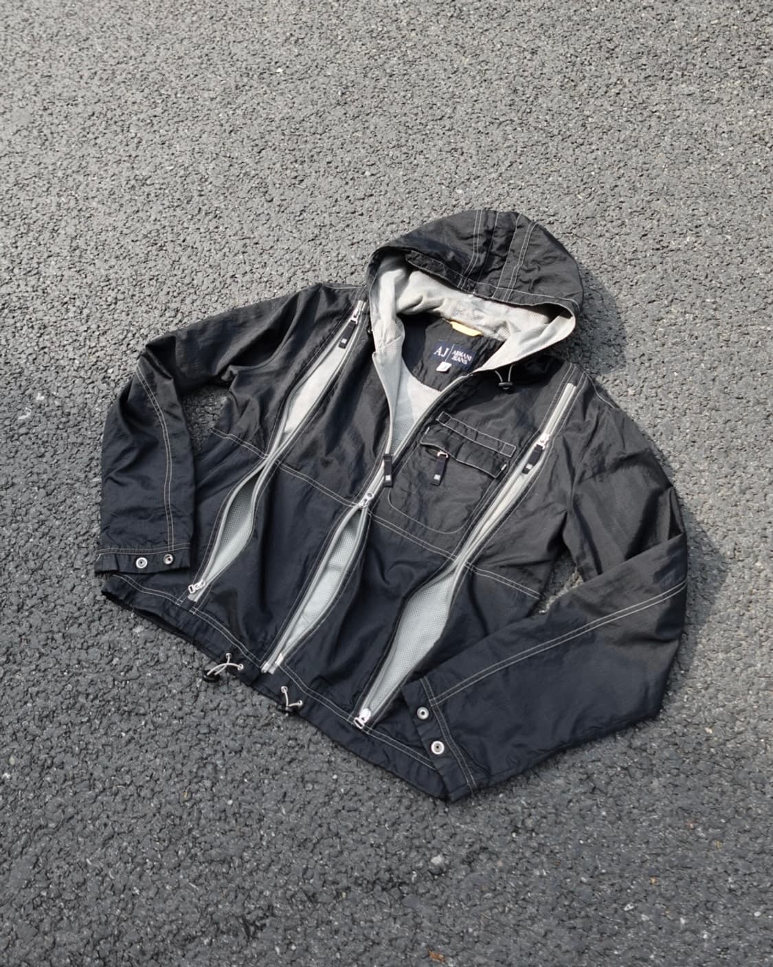 00s 아르마니 진스 벤틸레이티드 나일론 자켓 상품이미지1