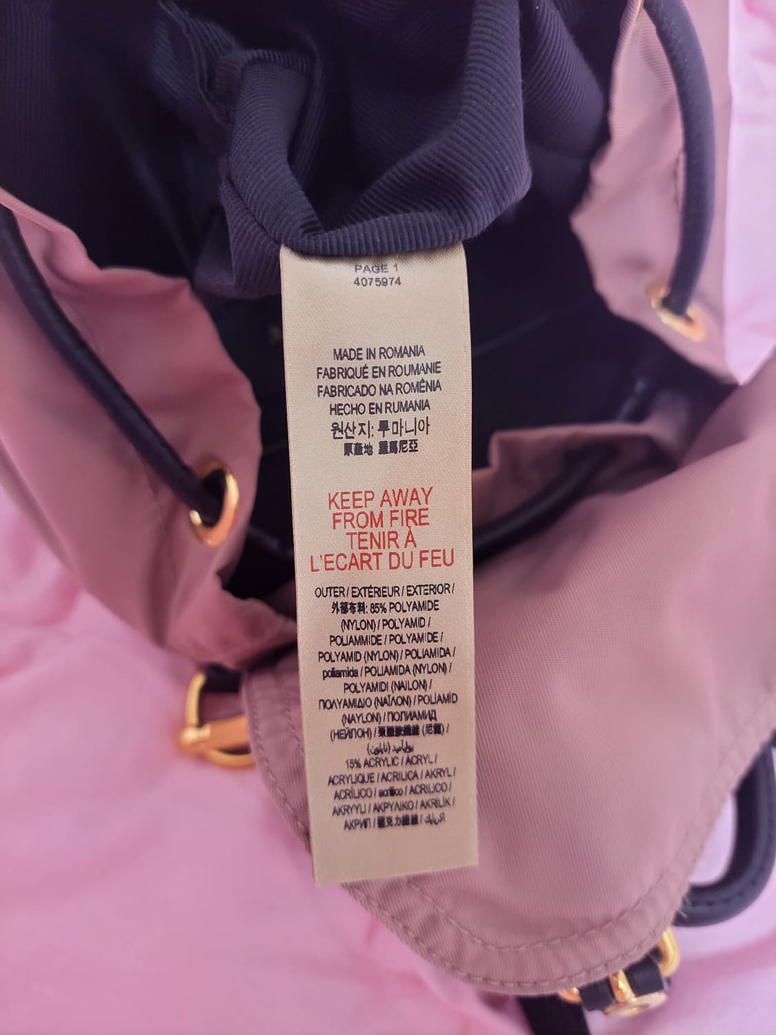 정품)급처1번사용상태좋음!버버리 럭색 핑크 백팩 아이유 가방 연예인 가방 상품이미지4