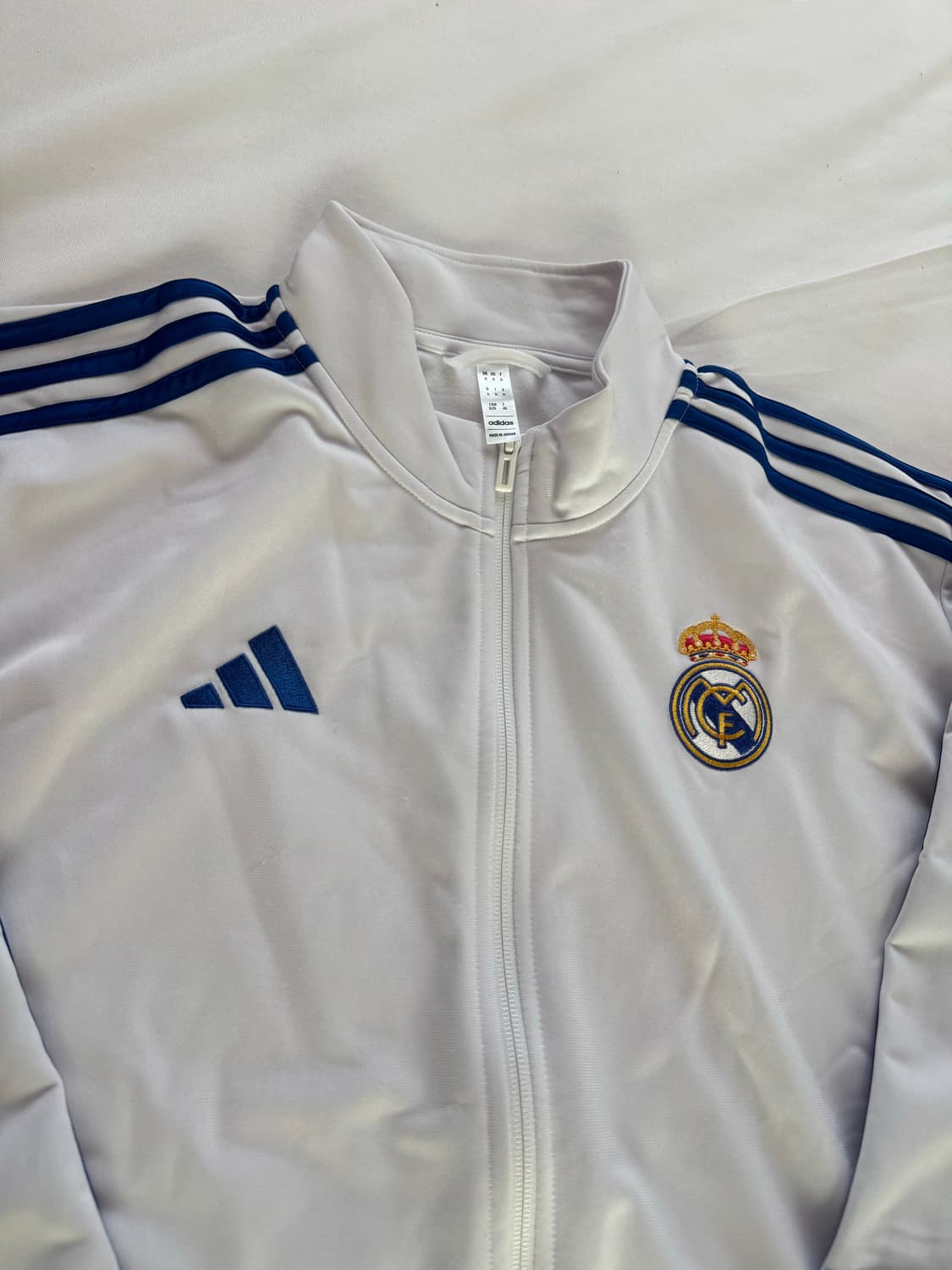 아디다스 레알 마드리드 DNA 화이트 트랙탑 상품이미지2