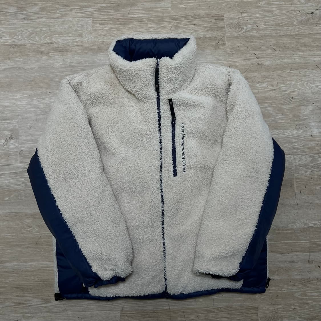 엘엠씨 덕다운 리버시블 뽀글이 후리스 푸퍼패딩 점퍼 [네이비] S/90 상품이미지5