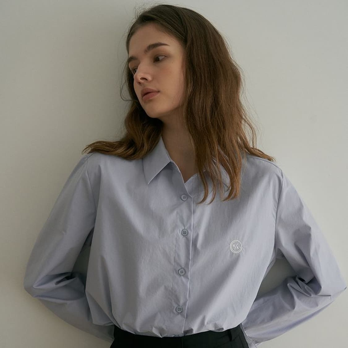 URAGO 유라고 로고 클래식 셔츠(연보라) 상품이미지1