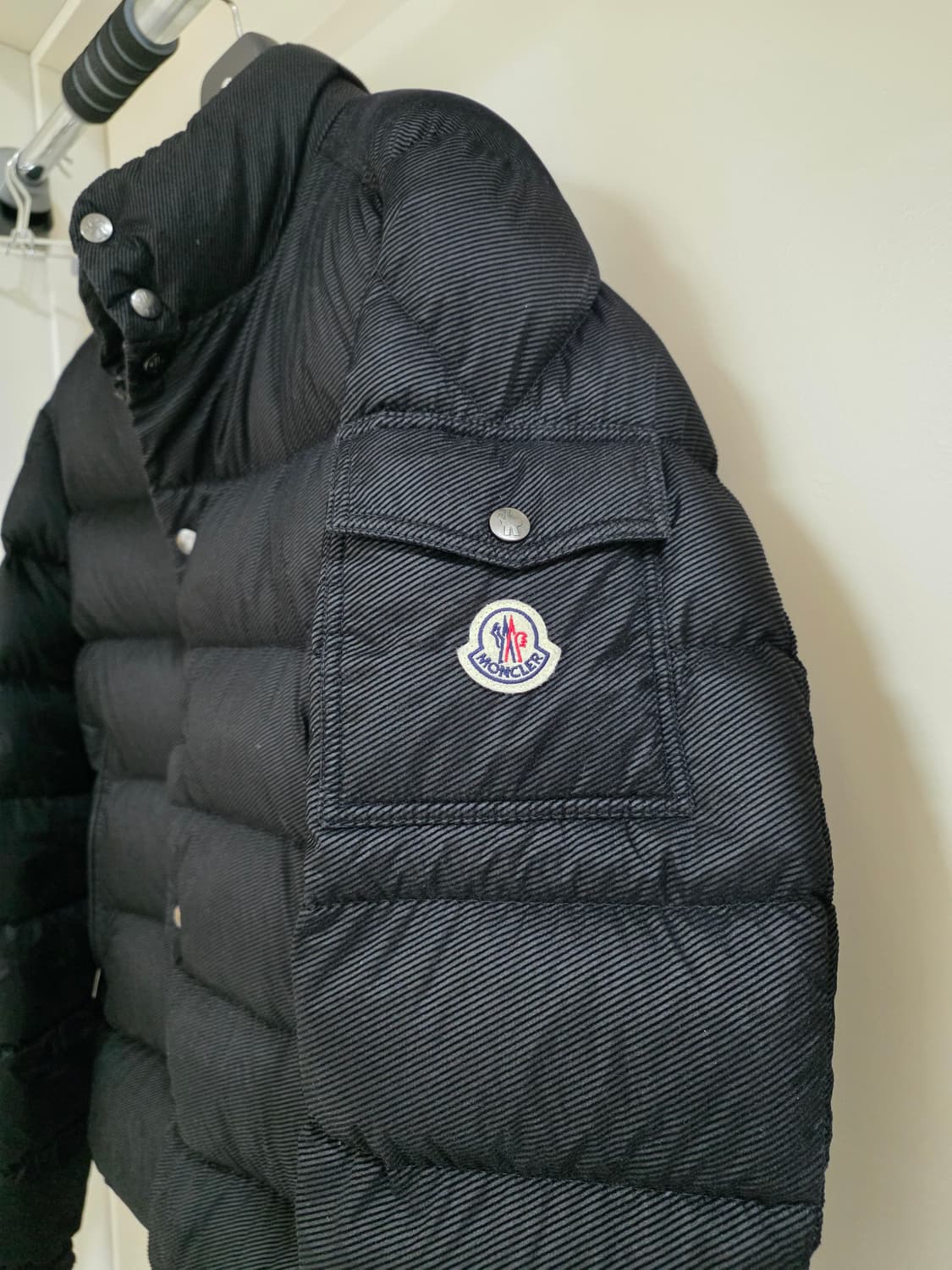 새상품급 몽클레어 코듀로이 체크패턴 패딩 LULE 급처 상품이미지2