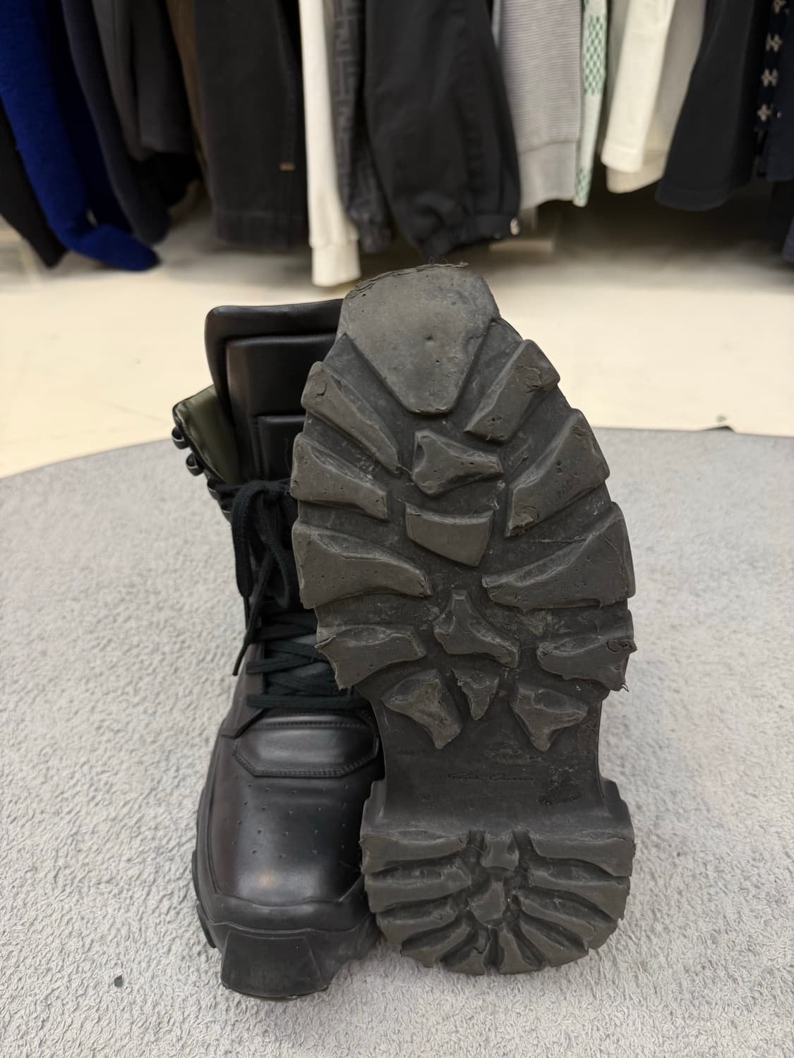 릭오웬스 FW18 말가죽 레전드 멋돌이 시시포스 트랙터 부츠 (270) 상품이미지3