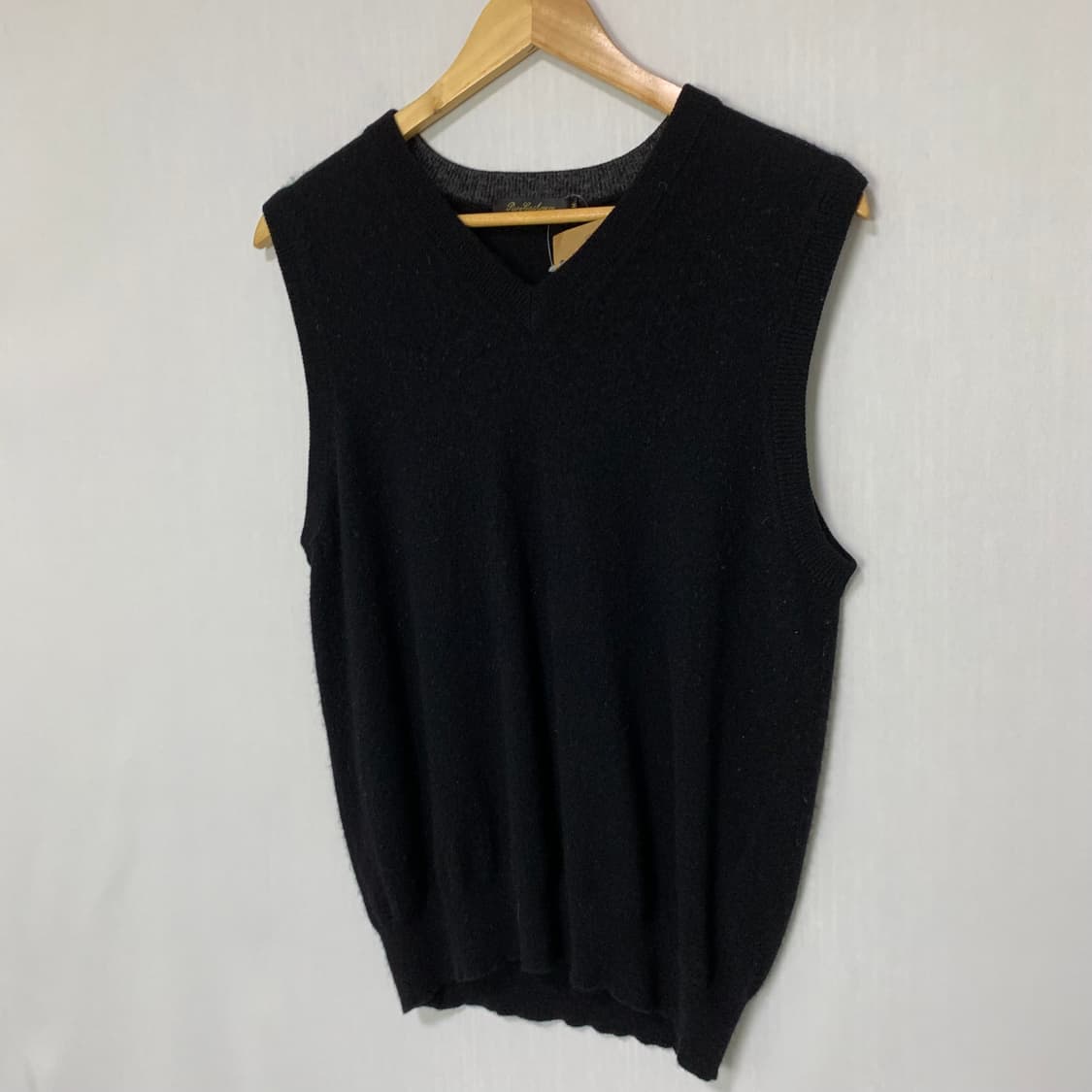 퓨어 캐시미어 100% 빈티지 브이넥 니트 조끼 블랙  상품이미지2