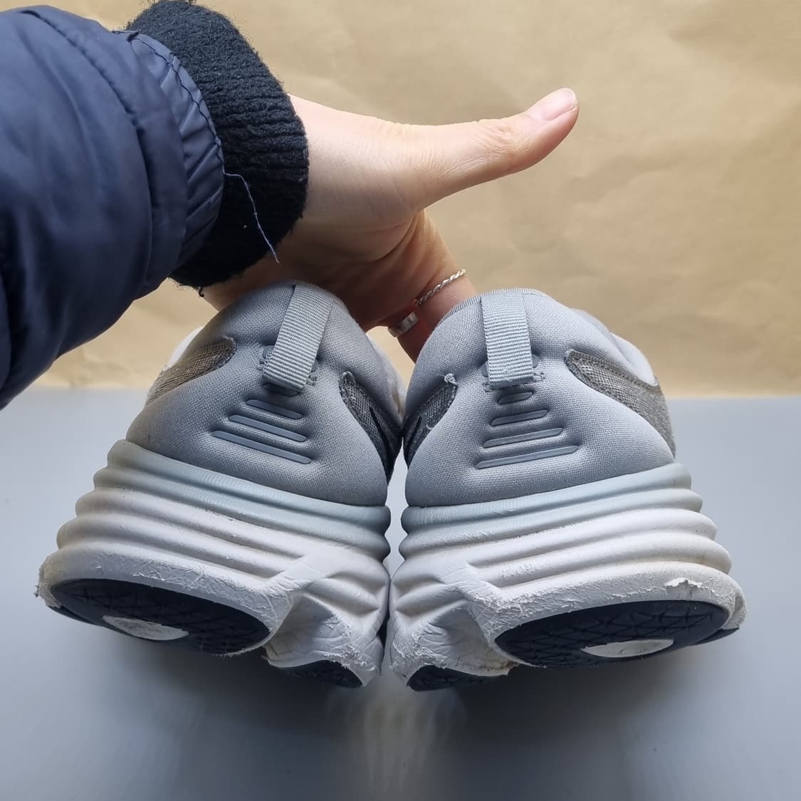 호카 본디8 남성런닝화280 상품이미지4