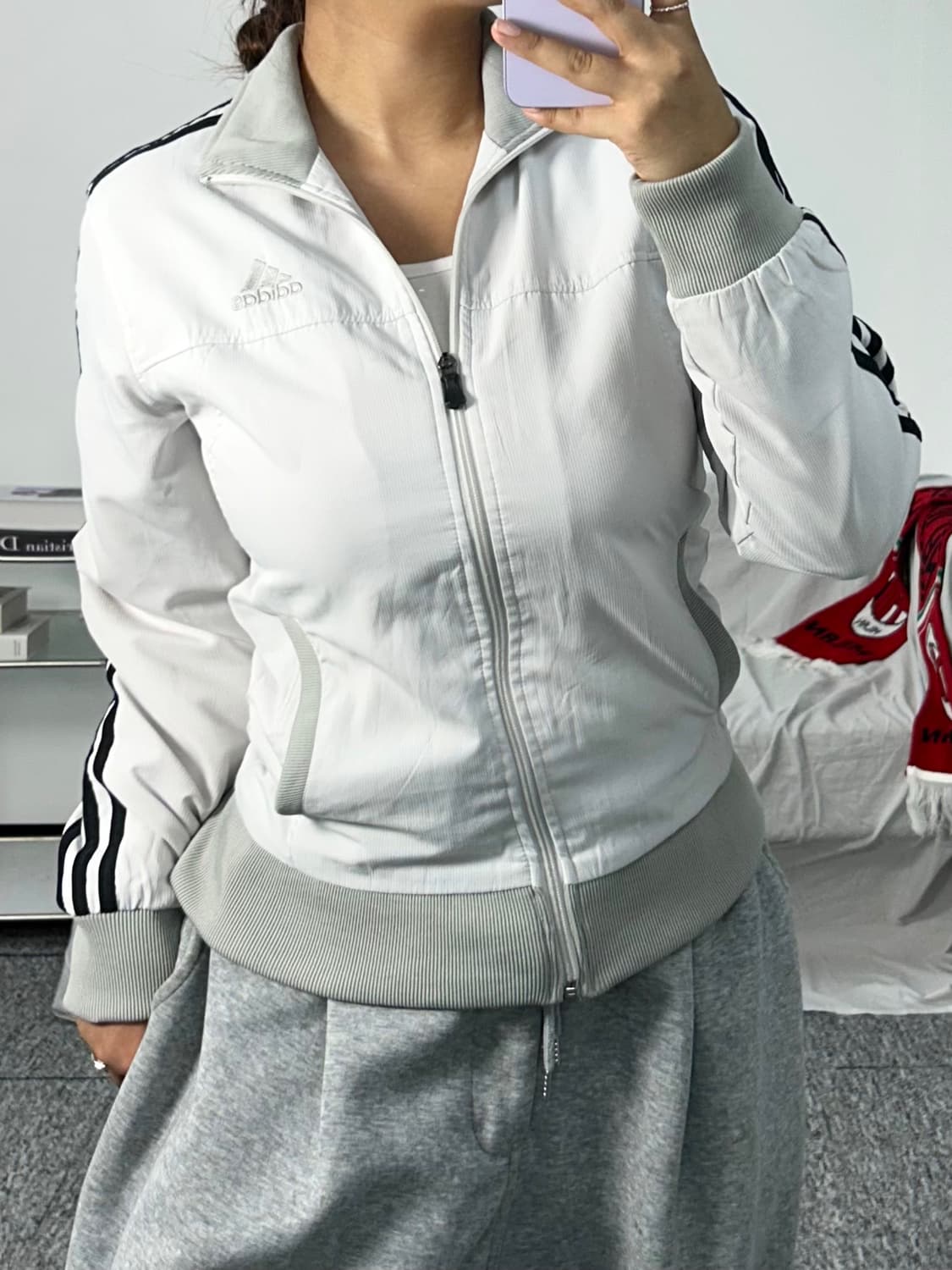 대대장 아디다스 00s 화이트 트랙탑 져지 XXL 상품이미지1