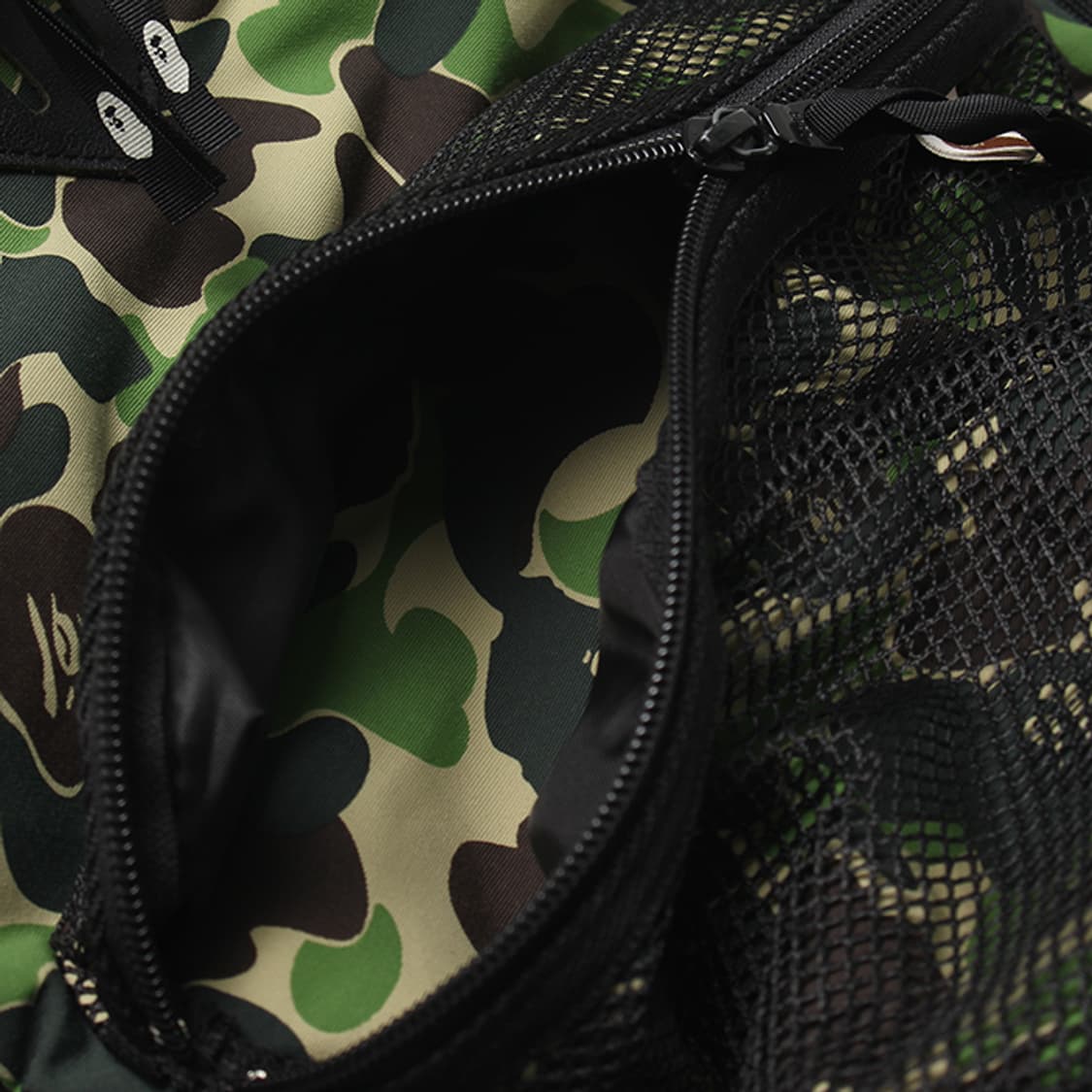  BAPE "Camo Bag Pack" 상품이미지6