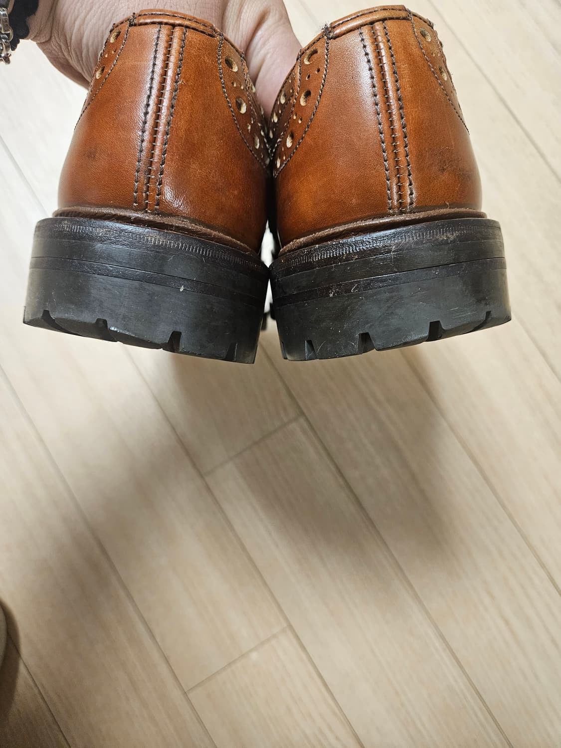 트리커즈 부통 uk6.5 255-260 상품이미지5