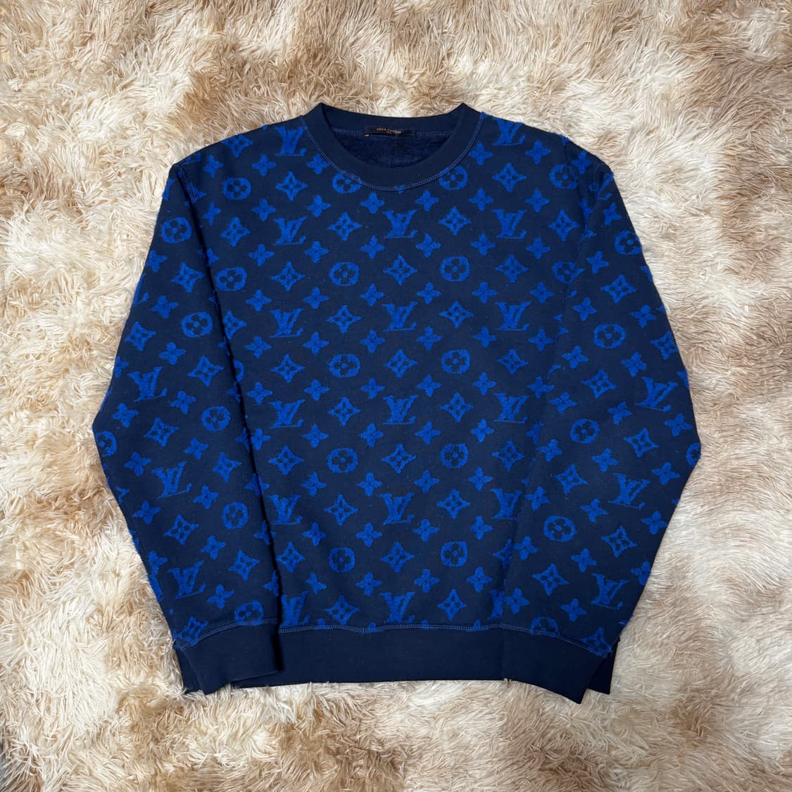 [정품] 루이비통 풀 모노그램 니트 맨투맨 M 상품이미지1