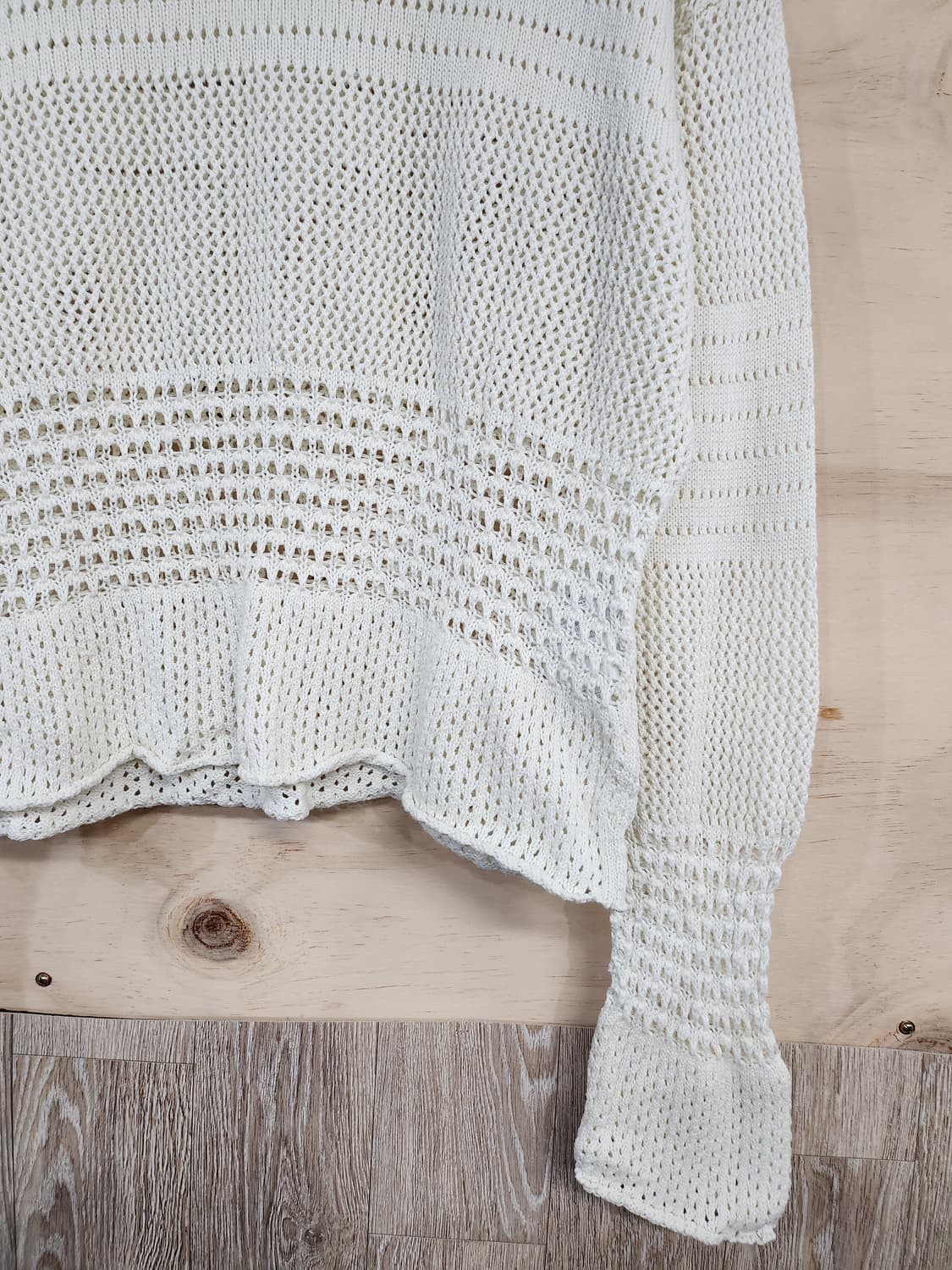 1034) 에잇세컨즈 펀칭 니트 상품이미지3