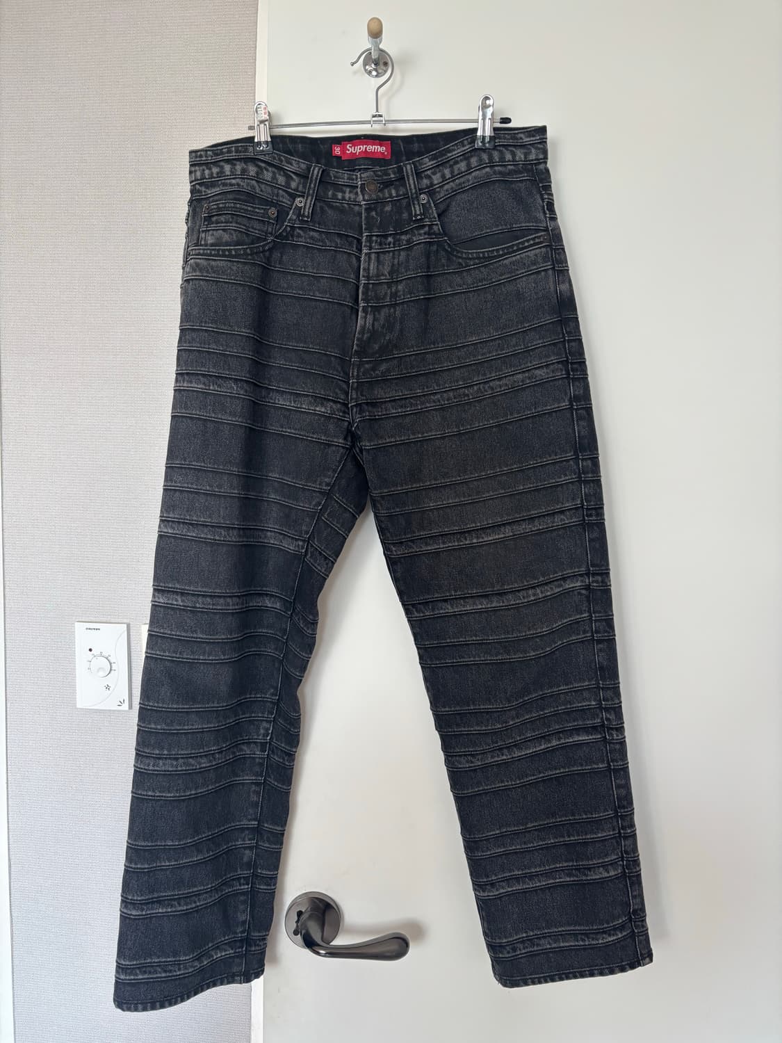 [30] 슈프림 레이어드 데님 팬츠 블랙 상품이미지1