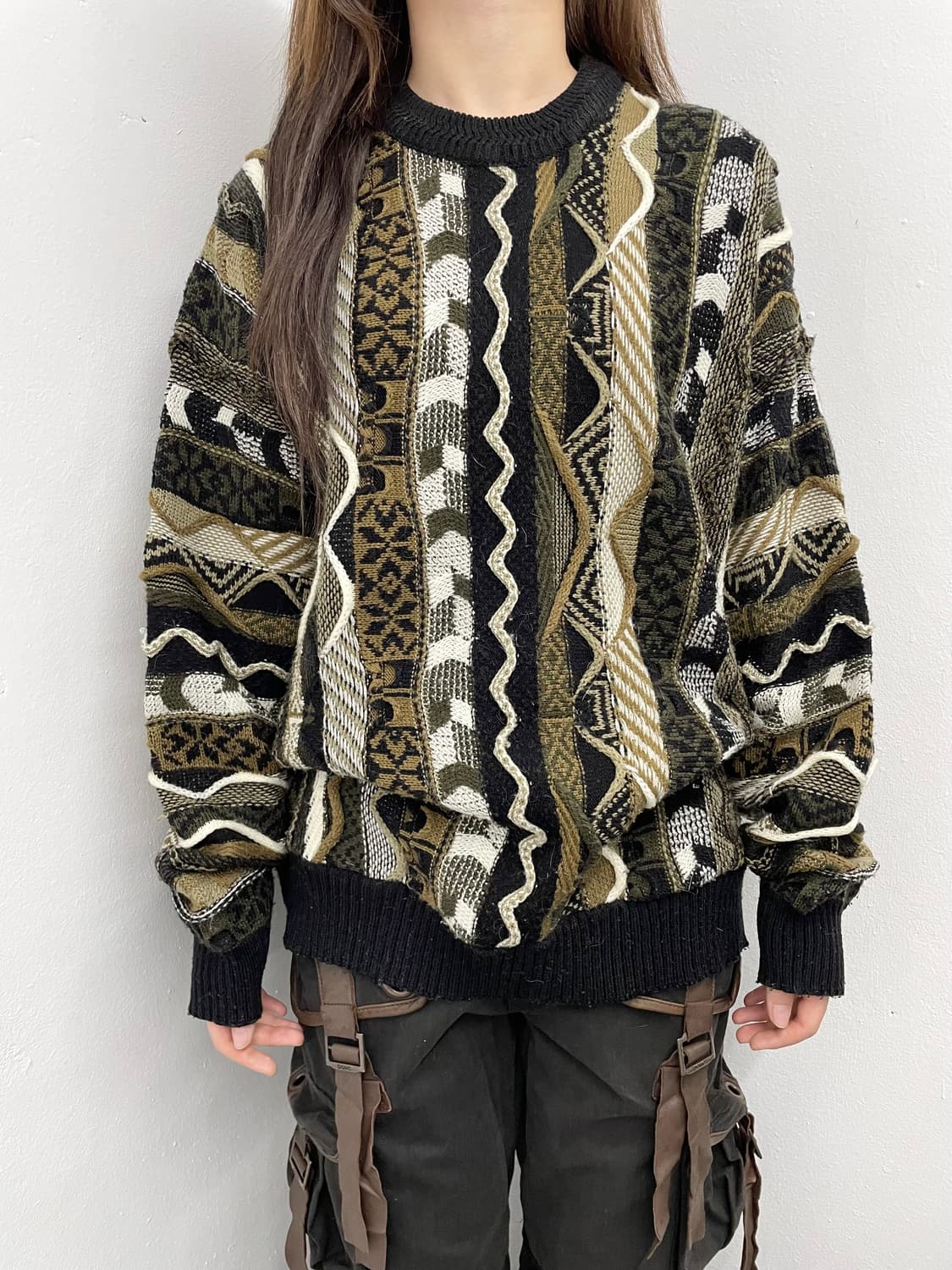 브라운 그런지 케이블 니트  상품이미지1