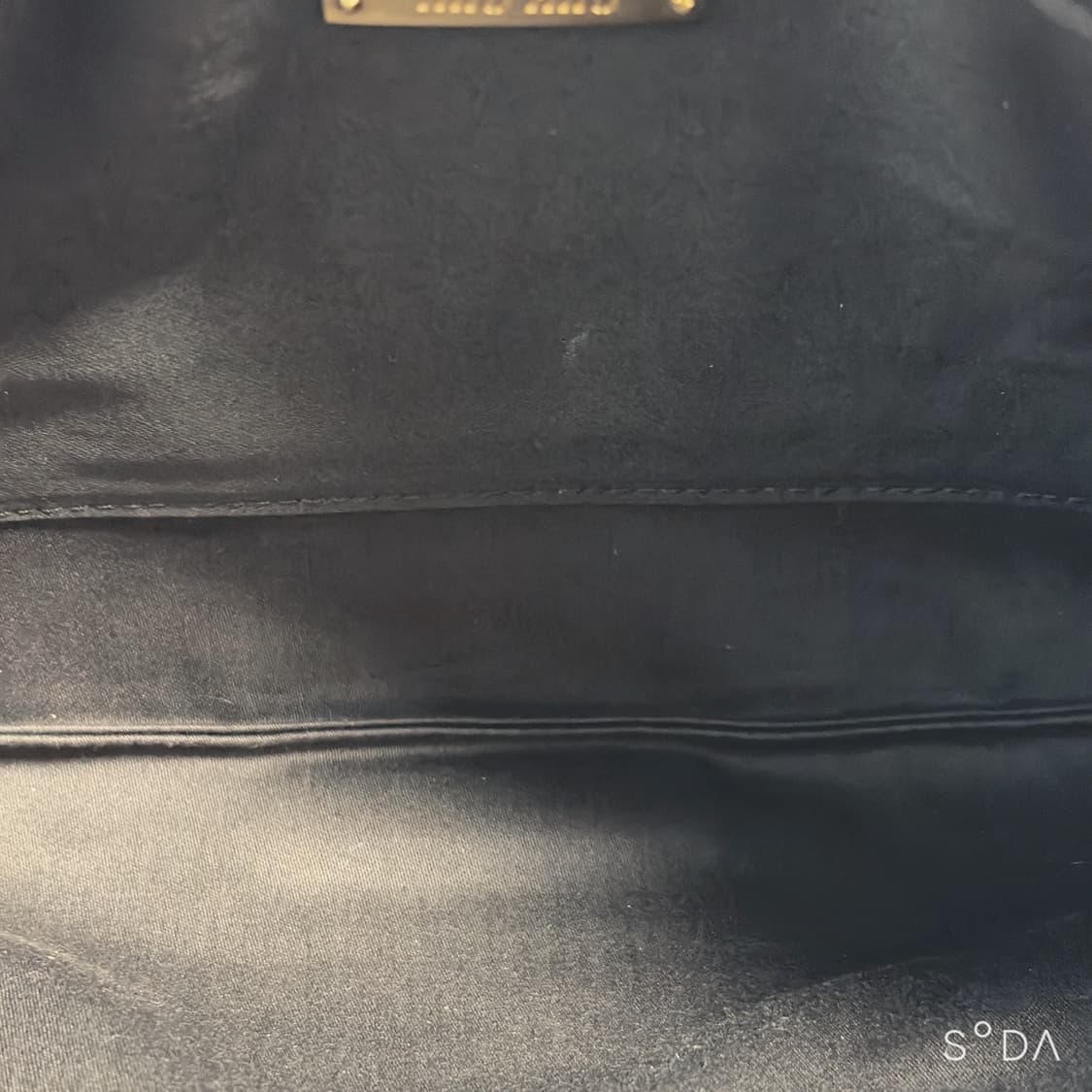 미우미우 블랙 클러치 백 + 더스트백 상품이미지9