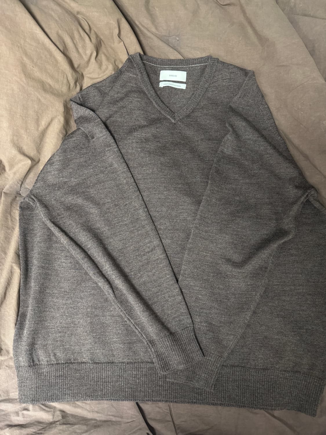 아워셀브스 파인울 브이넥 모카브라운 1사이즈 상품이미지1