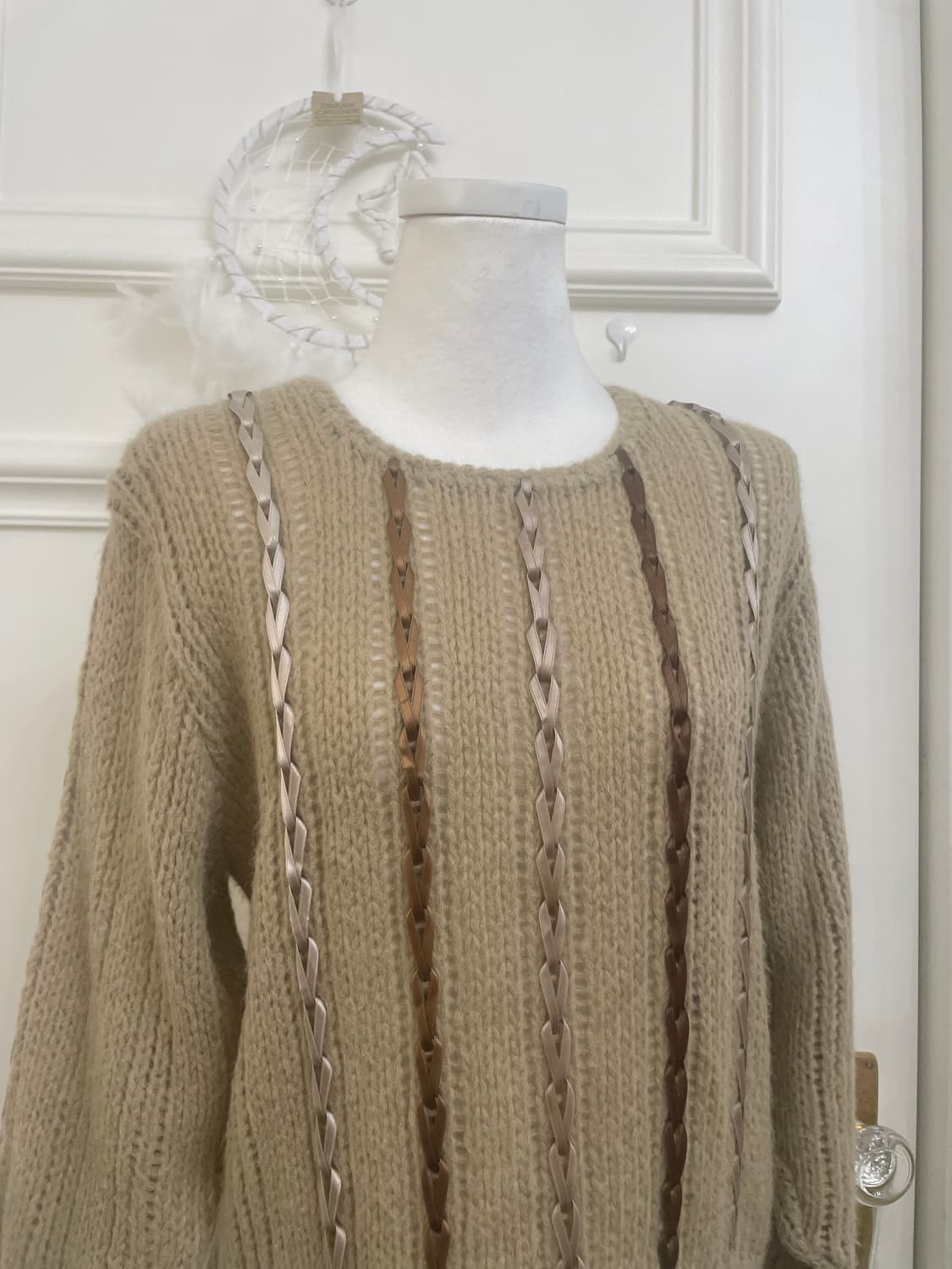 dark beige bow lace-up sweater(size-9) 상품이미지6
