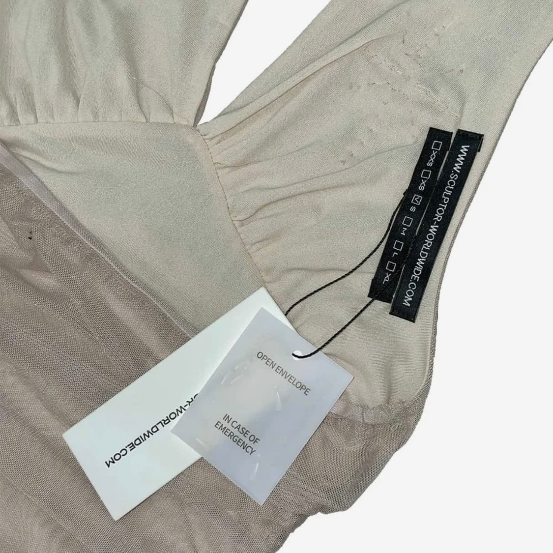 Sculptor Beaded Mesh Halter Top Skin 상품이미지4