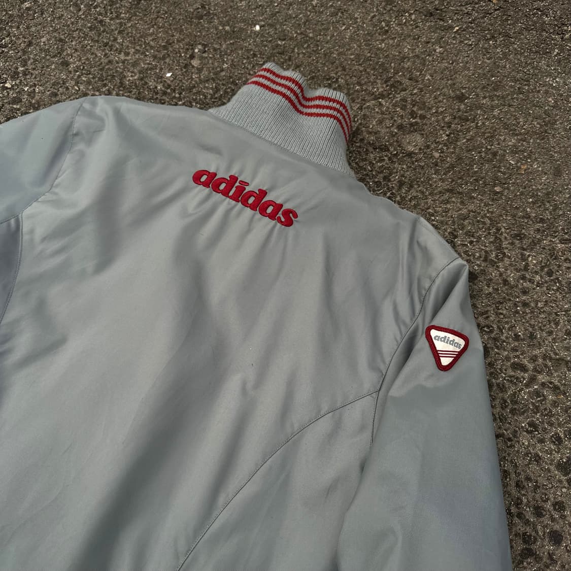 00s 아디다스 딱붙핏 차콜 버건디 올드스쿨 트랙자켓 누빔 바람막이 M 상품이미지6
