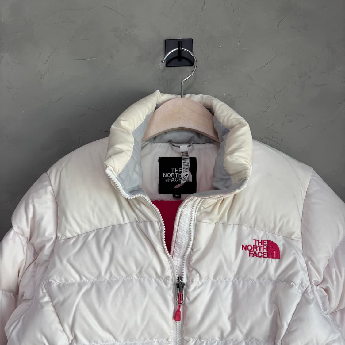 노스페이스 700 눕시 구스다운 패딩 화이트 상품이미지2