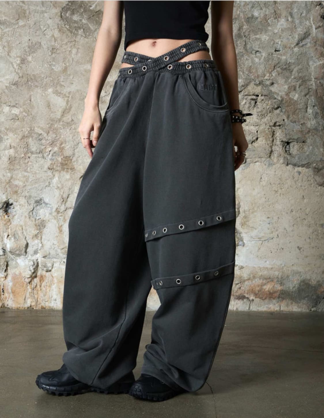 EUCT  Dual-waist eyelet sweatpants 상품이미지1