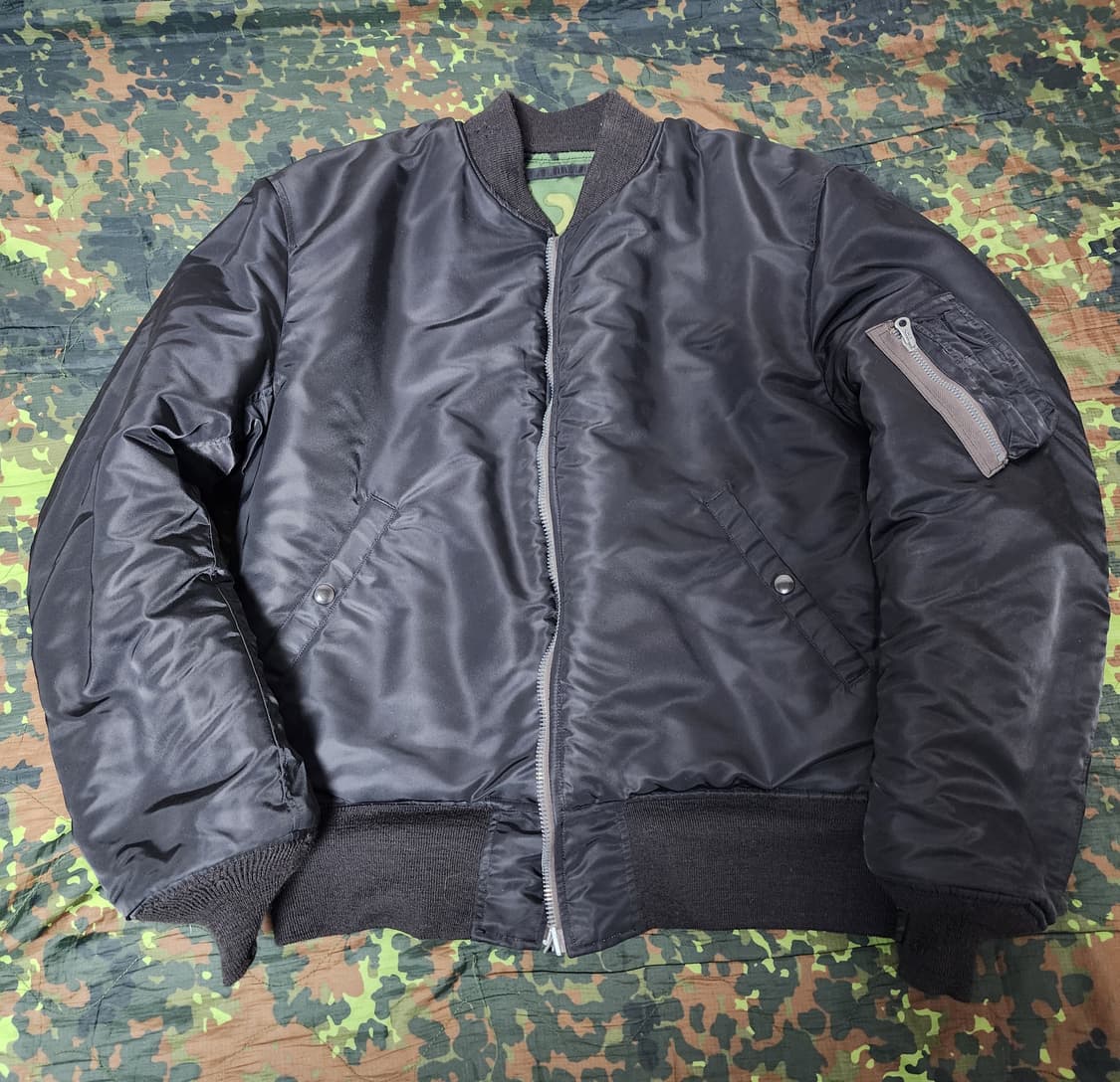 버즈릭슨 윌리엄깁슨 양면 ma-1 상품이미지1