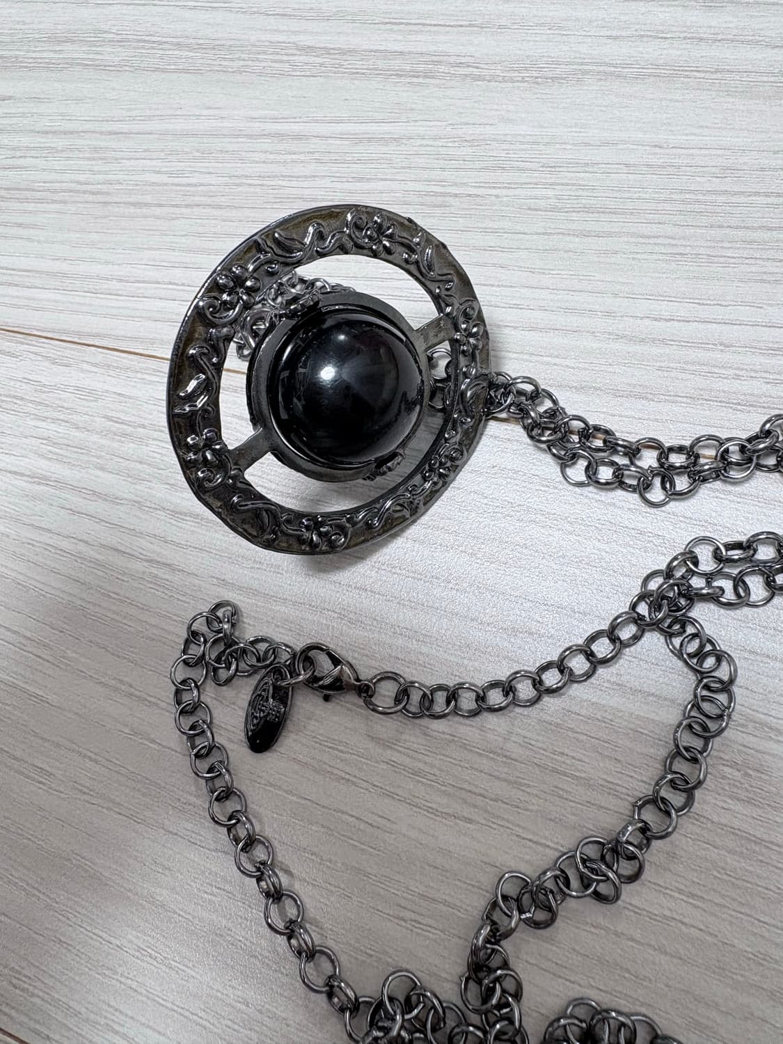 비비안웨스트우드 아카이브 엔틱 황동 블랙 원석 orb 팬던트 목걸이 상품이미지5