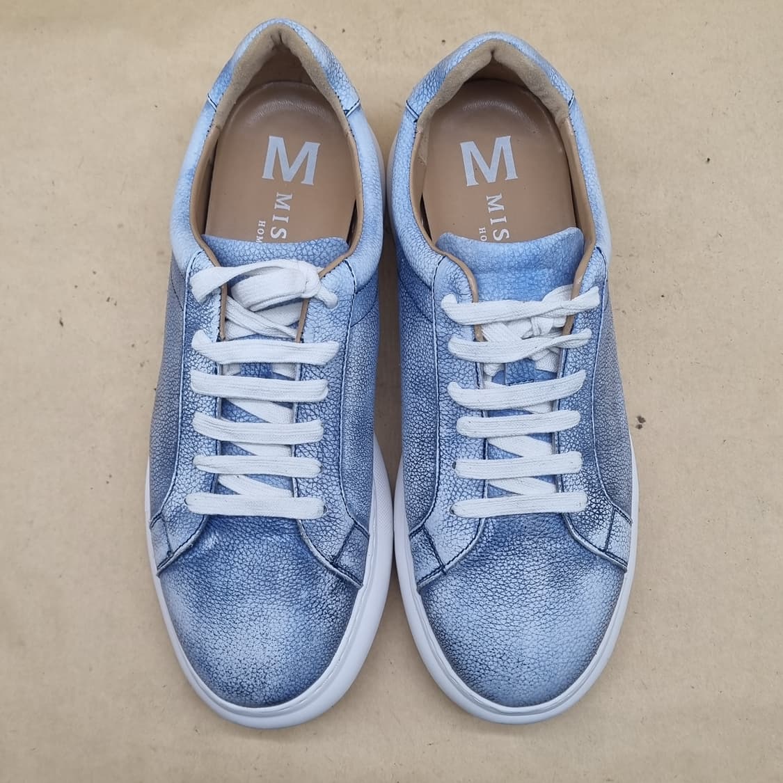 미소페 남성가죽 스니커즈 42 270 상품이미지2