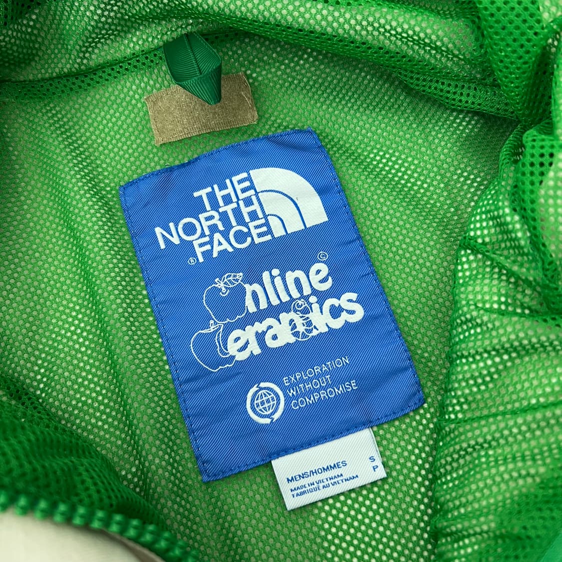 노스페이스 x 온라인 세라믹스 86 마운틴 후드 자켓 상품이미지7