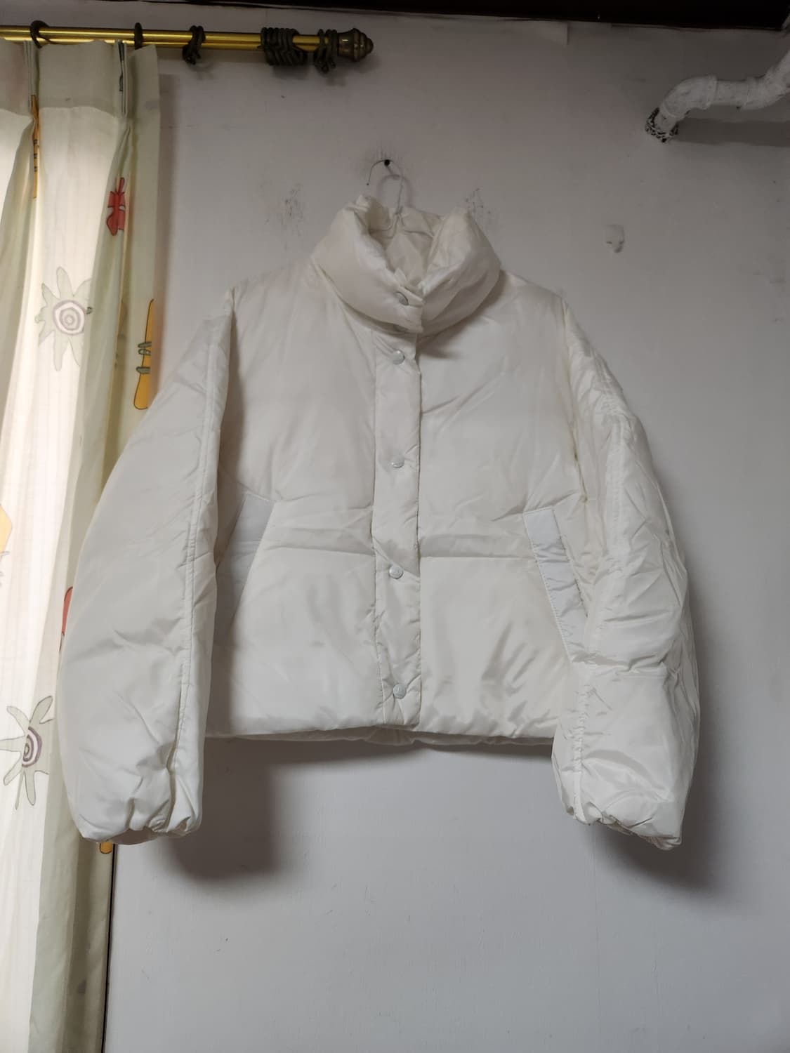 아이보리 크롭 패딩 점퍼 F 상품이미지1