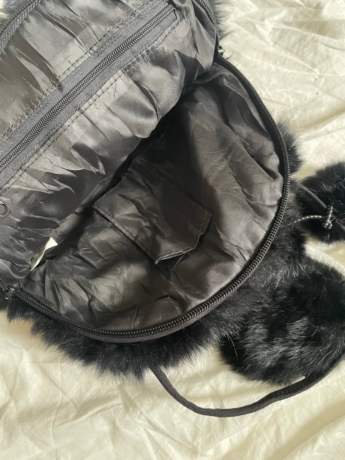 빈티지 블랙 퍼 미니 핸드백 / 퍼폼폼 세트 상품이미지3