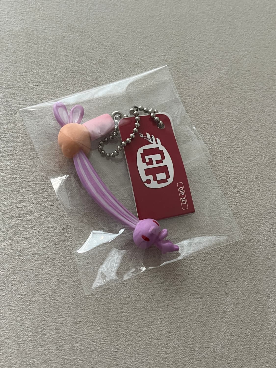범용토끼 풀 스윙 미니 피규어 키링 퍼플 보 라 글루미베어 상품이미지1