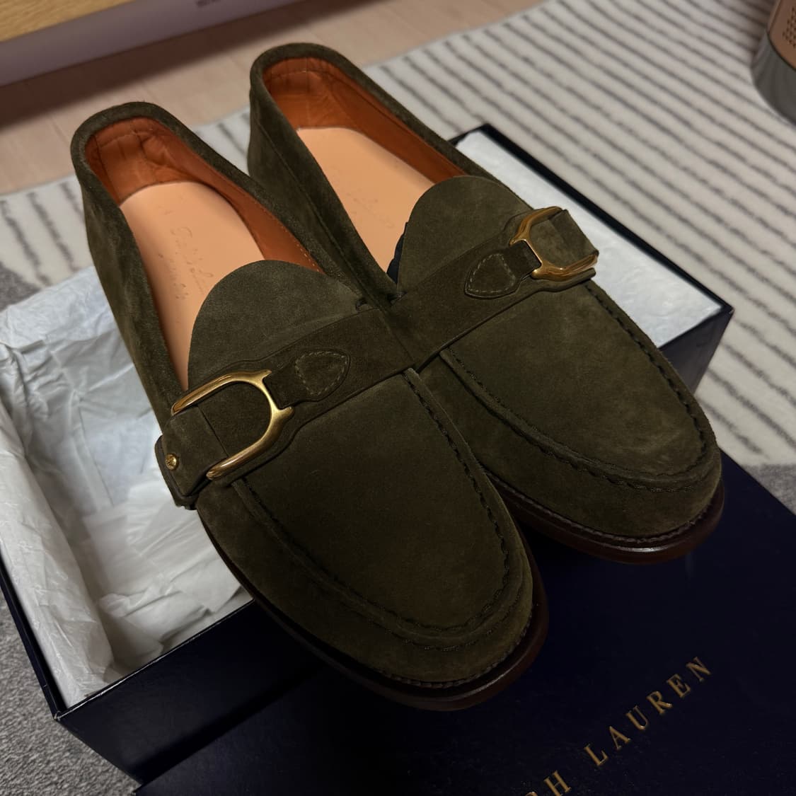 랄프로렌 퍼플라벨 스웨이드 로퍼 상품이미지1