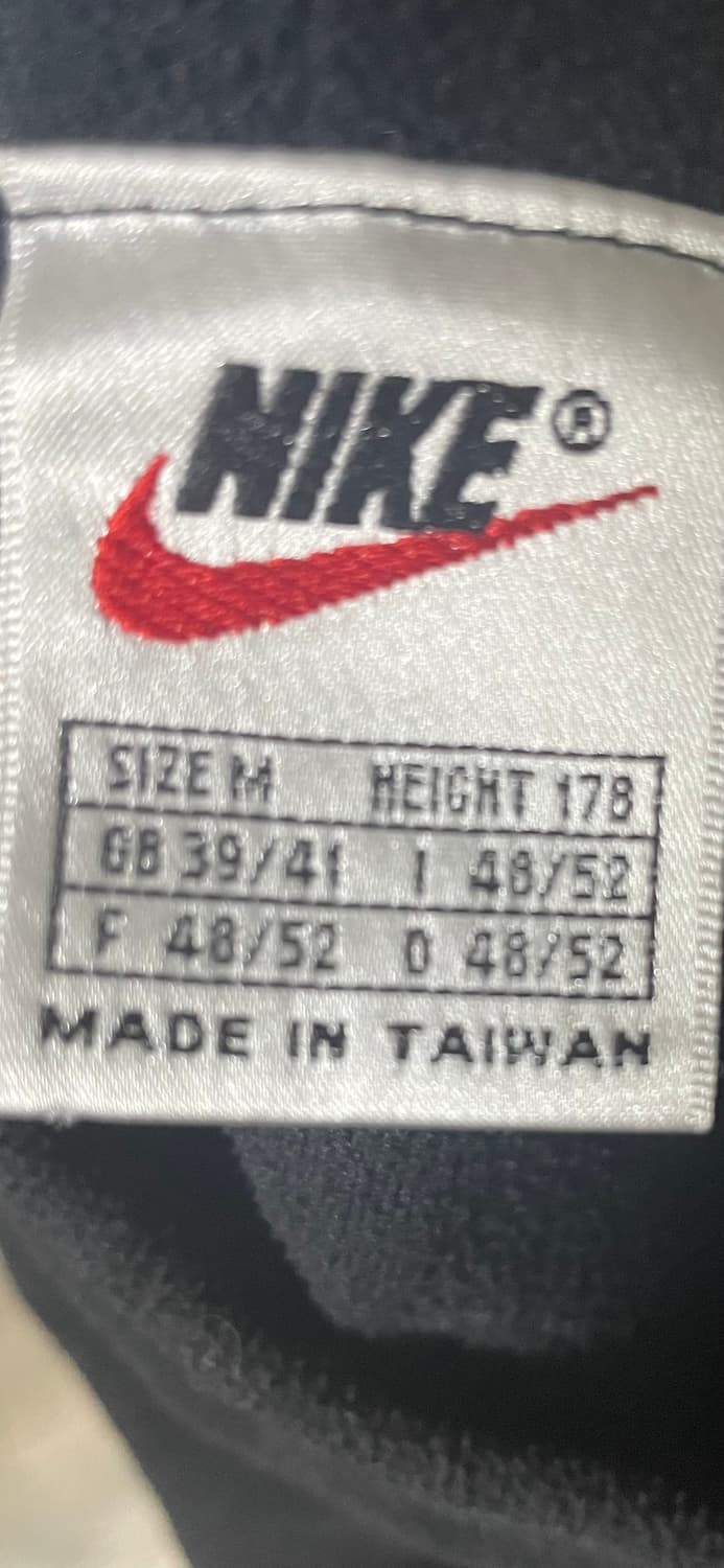 도르트문트 1998 플리스탑 판매합니다 상품이미지3