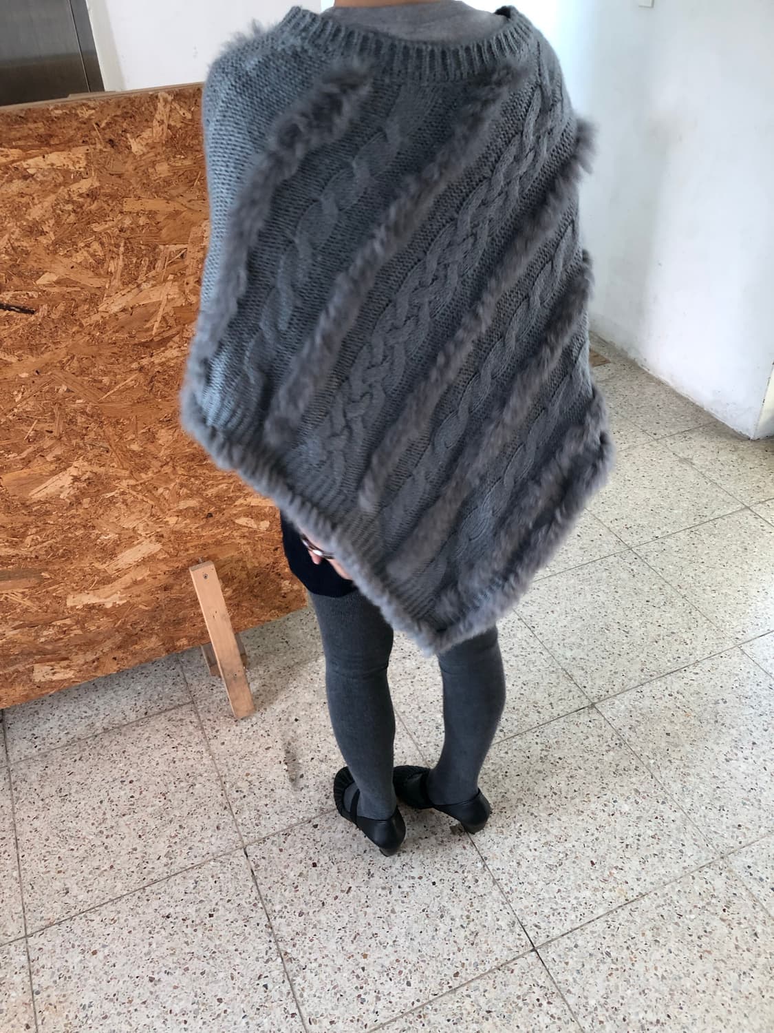 cape v-neck knit 상품이미지2