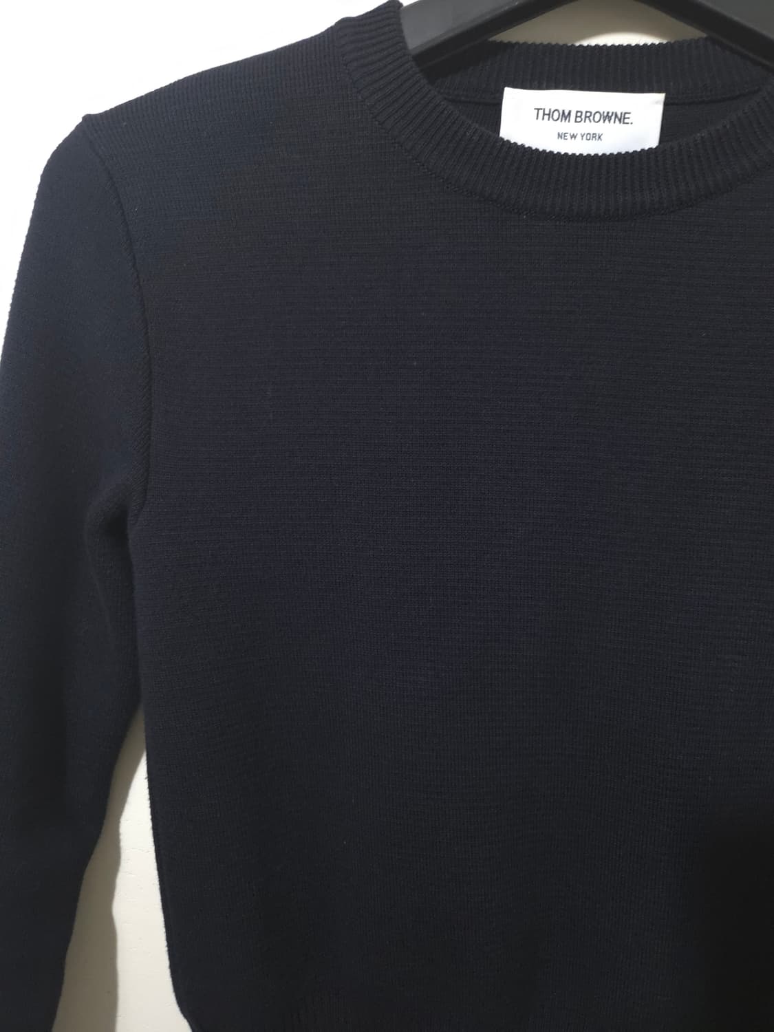 [새상품급] 톰브라운 여성 밀라노스티치 금장 니트 36 Size 상품이미지3