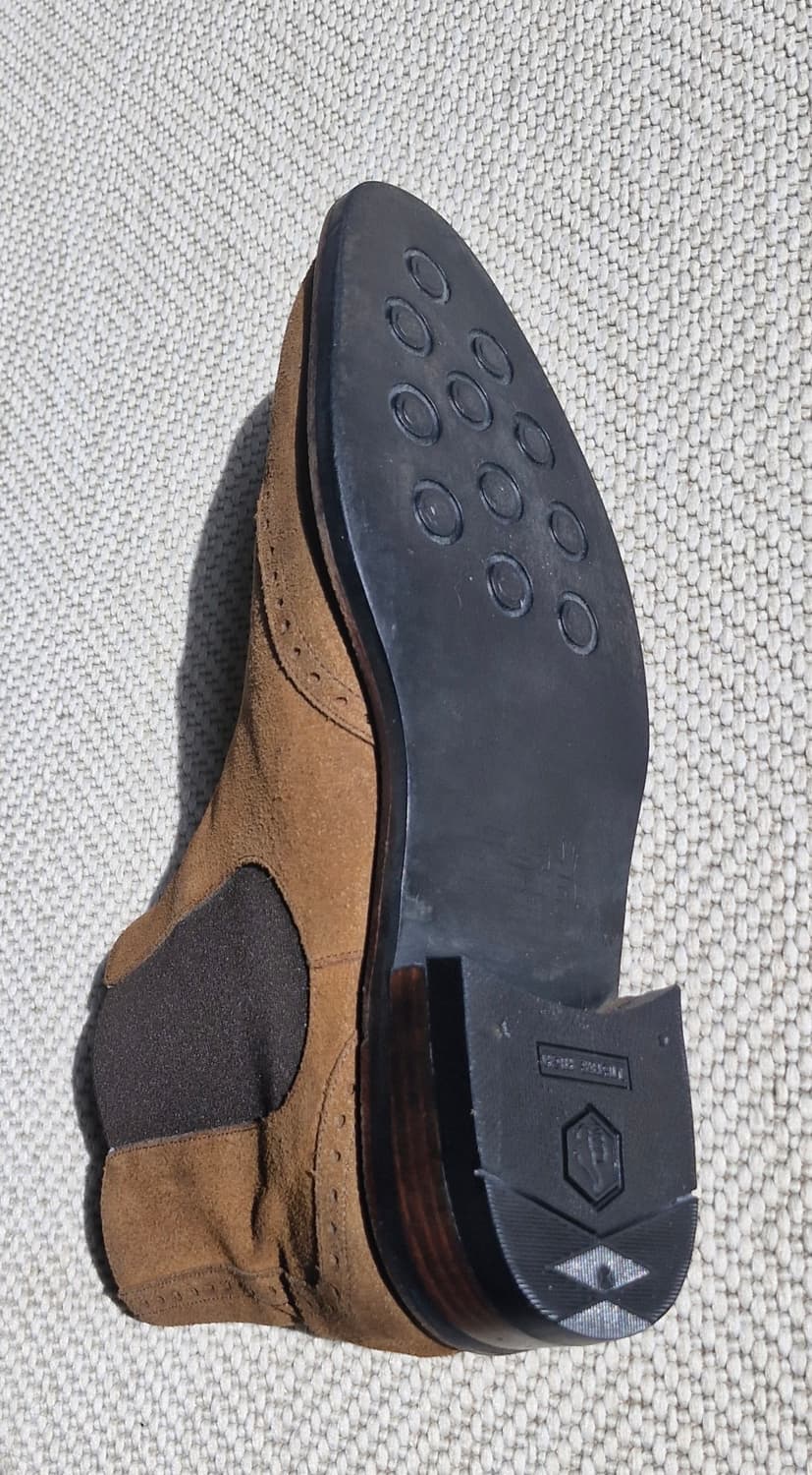 손신발 윙팁 스웨이드 첼시부츠 상품이미지4